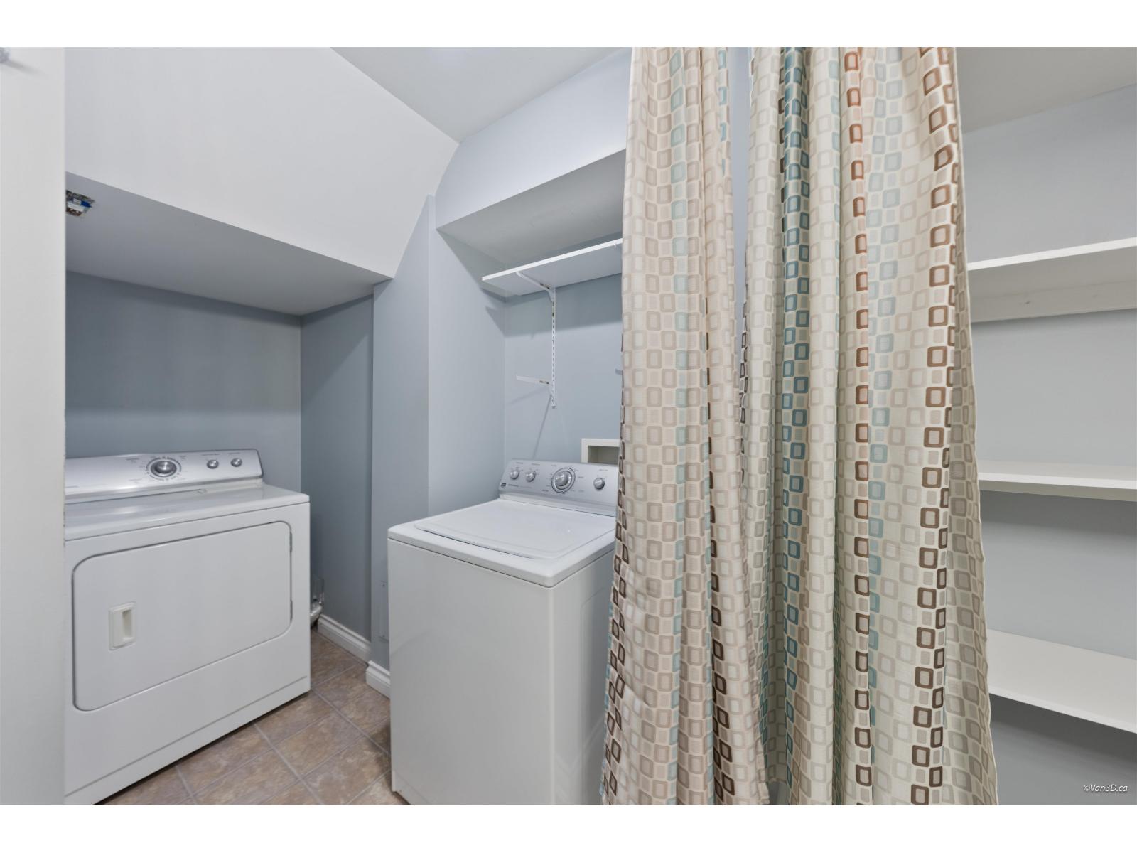 19099 68 Avenue Property Photo 32