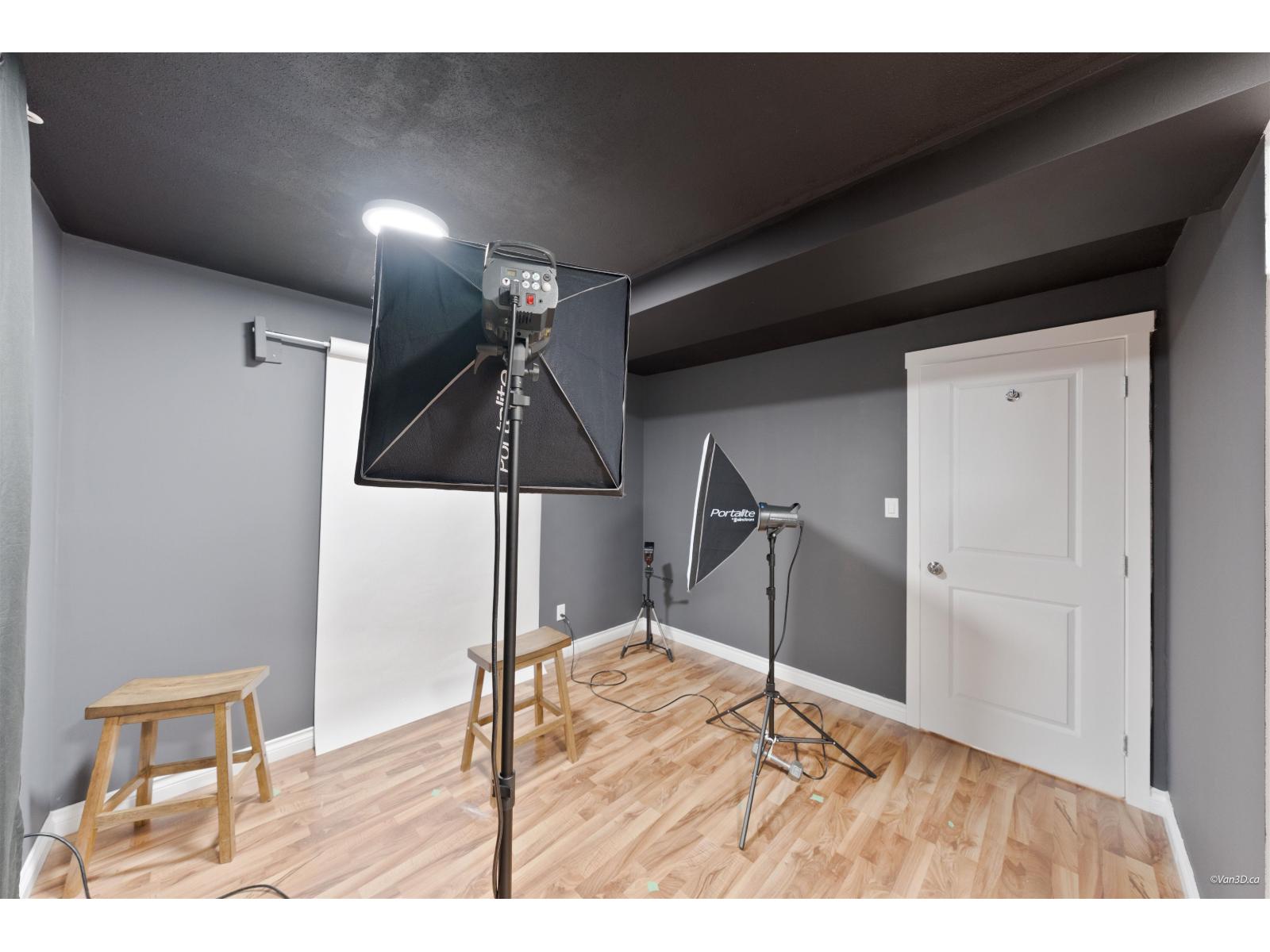 19099 68 Avenue Property Photo 33