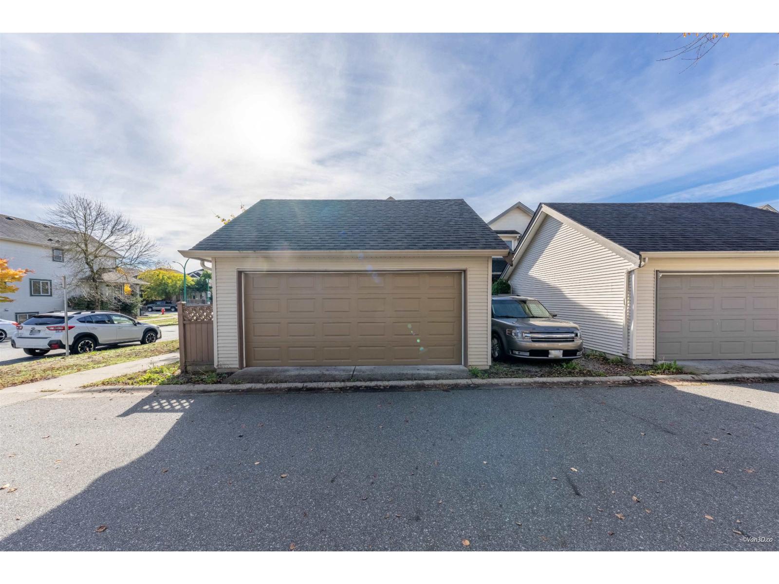 19099 68 Avenue Property Photo 38