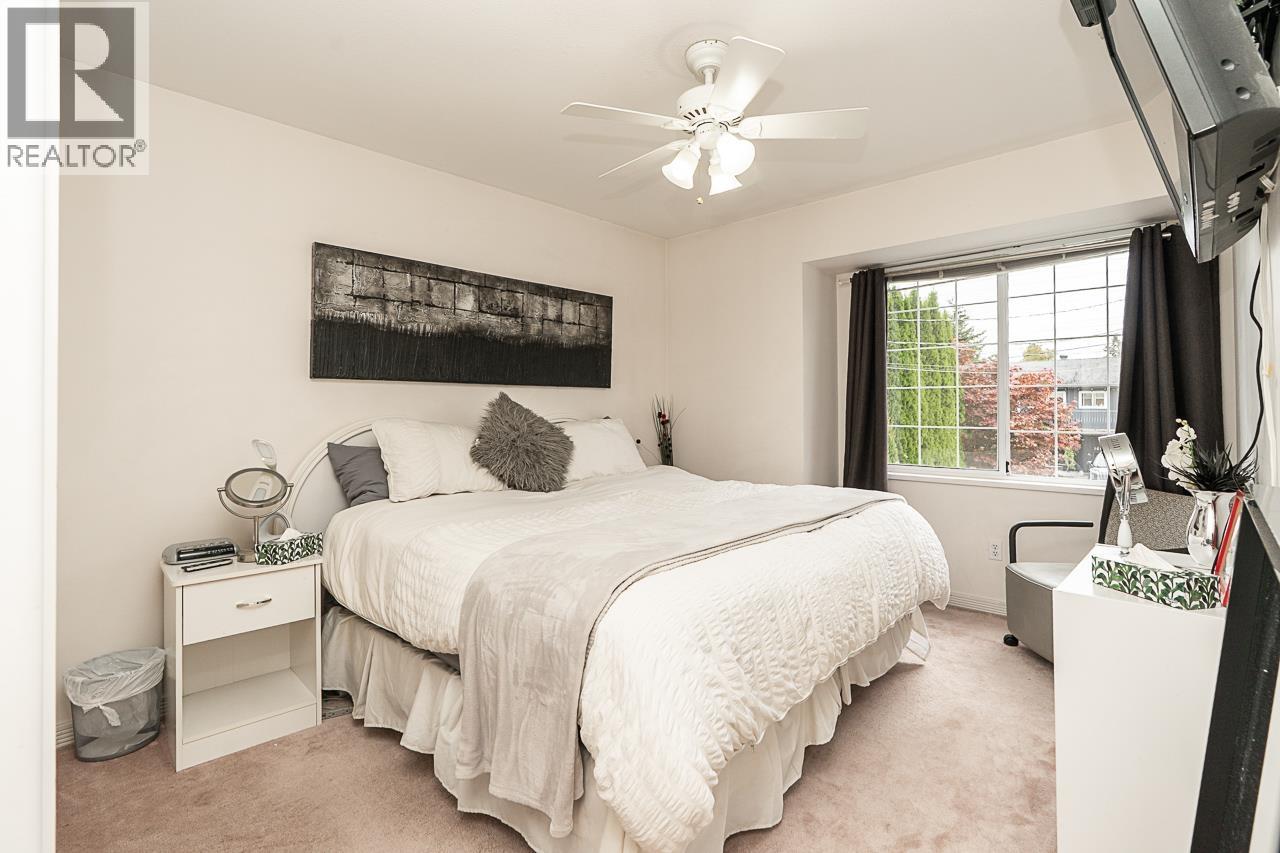 1641 53a Street Property Photo 27
