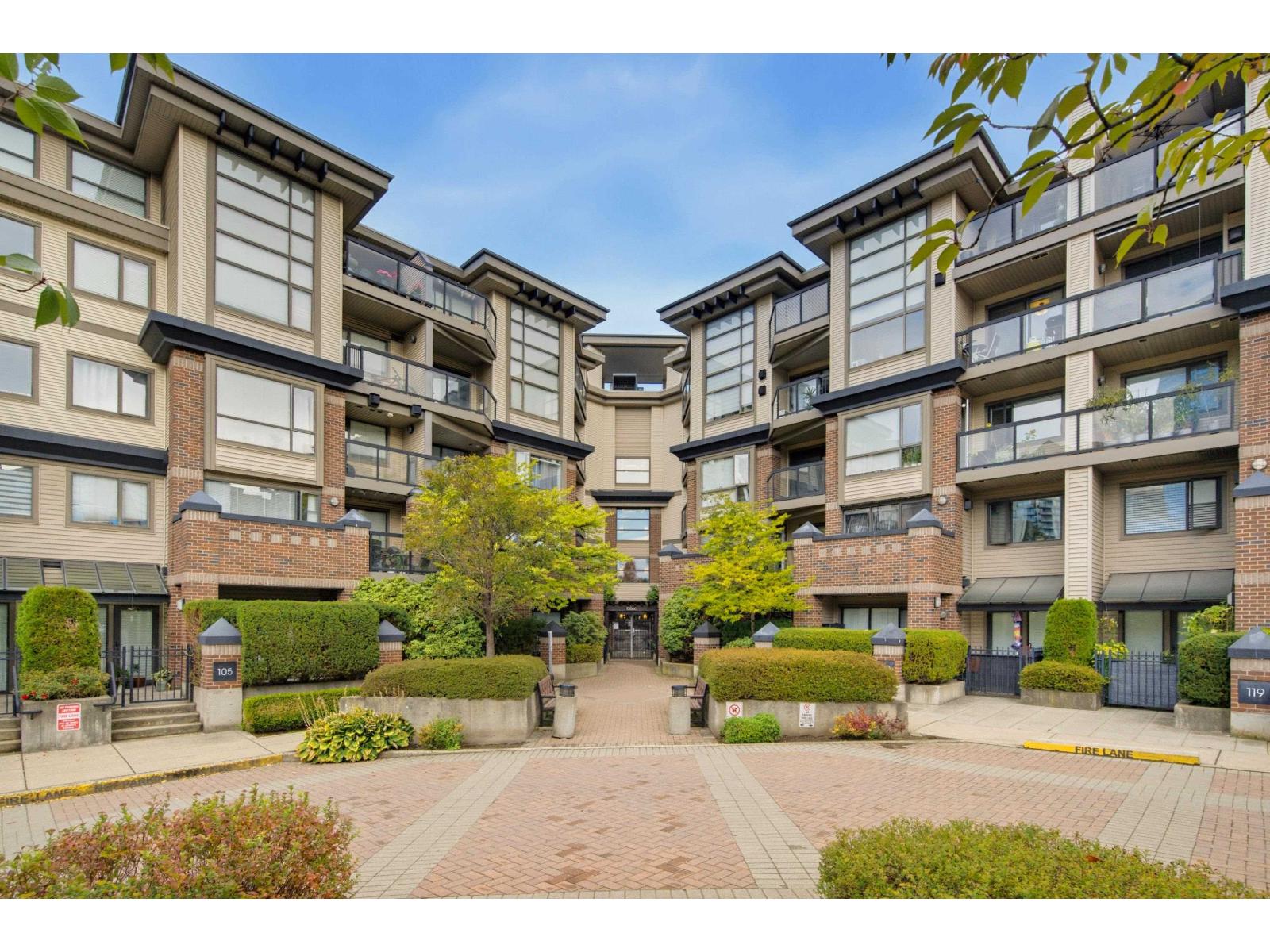 423 10866 CITY PARKWAY Property Photo 1