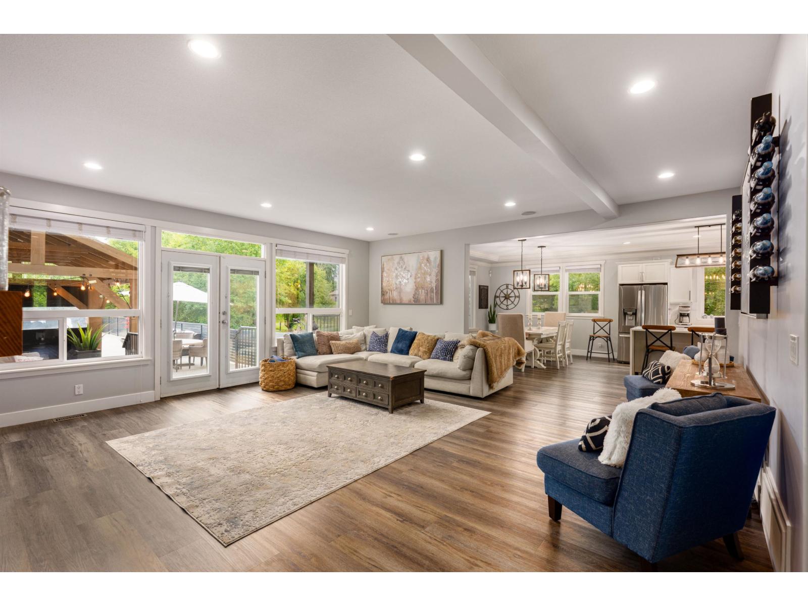 6453 260 Street Property Photo 11