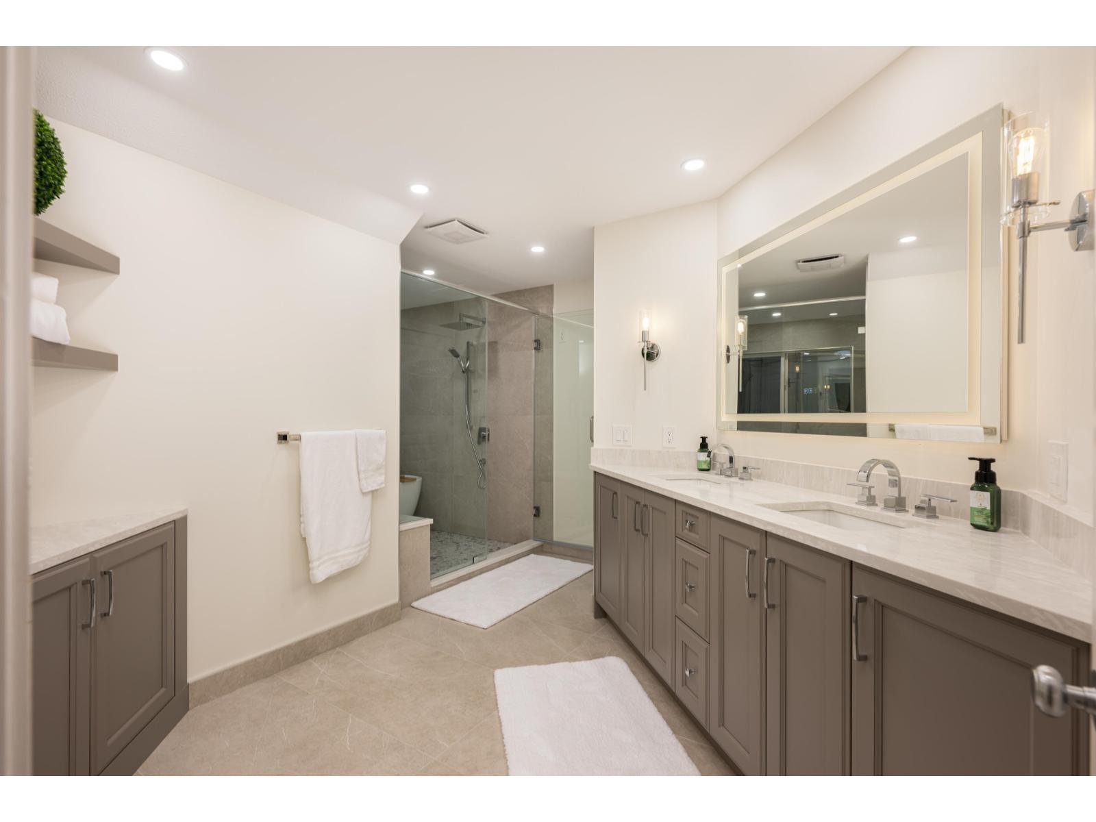 6453 260 Street Property Photo 20