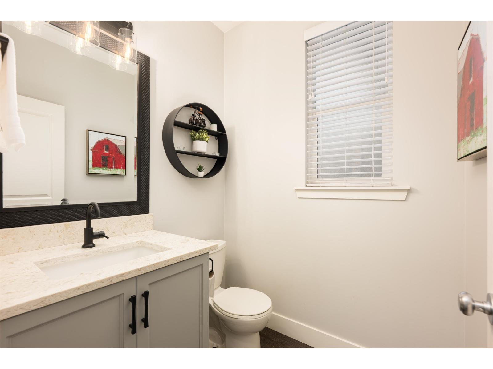 6453 260 Street Property Photo 24