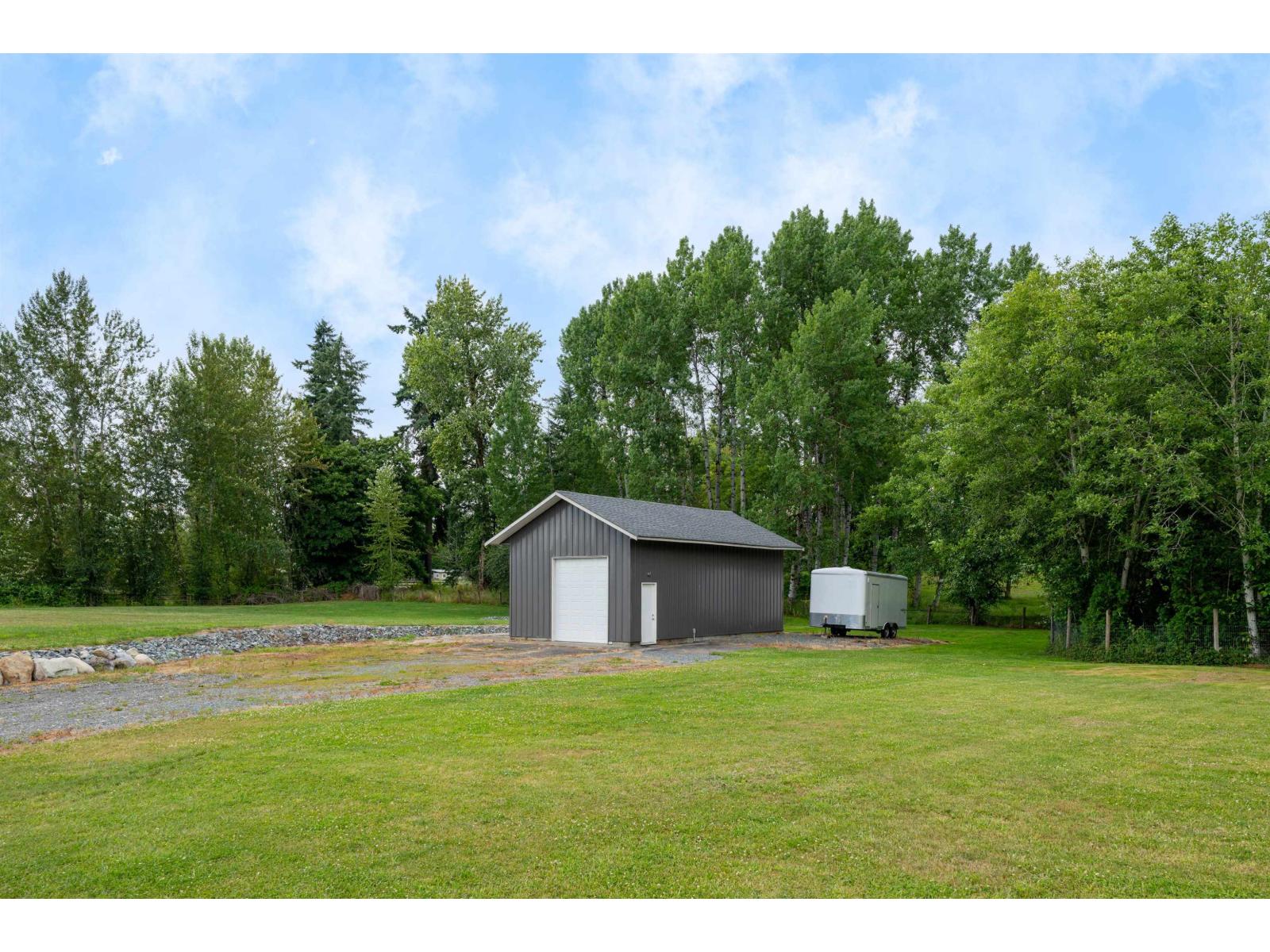 6453 260 Street Property Photo 30