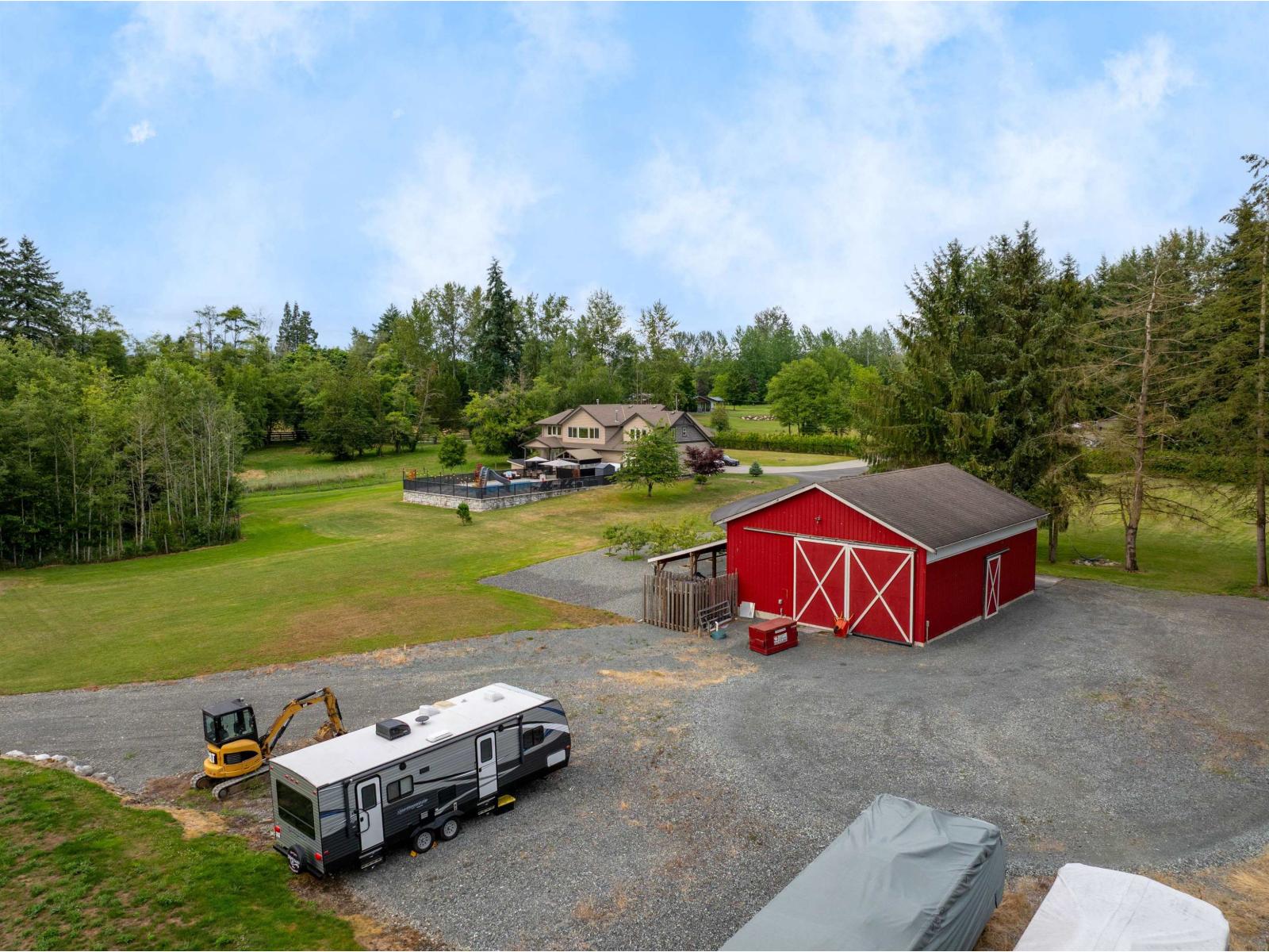 6453 260 Street Property Photo 31