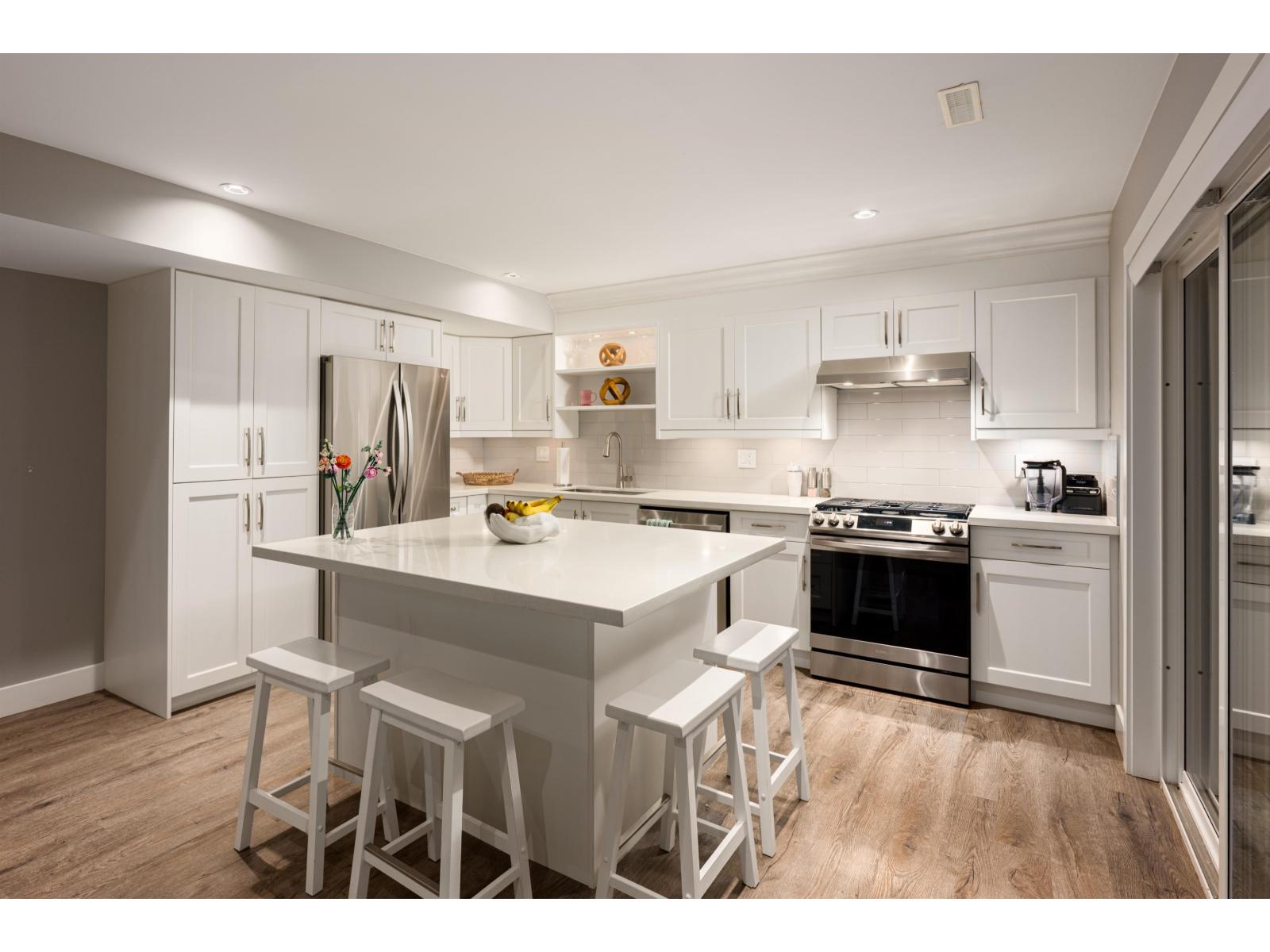 6453 260 Street Property Photo 37