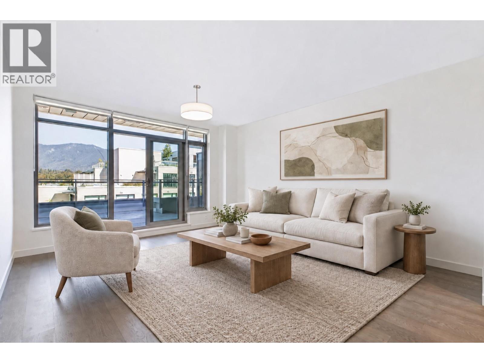 704 777 Harbour Way Property Photo 3