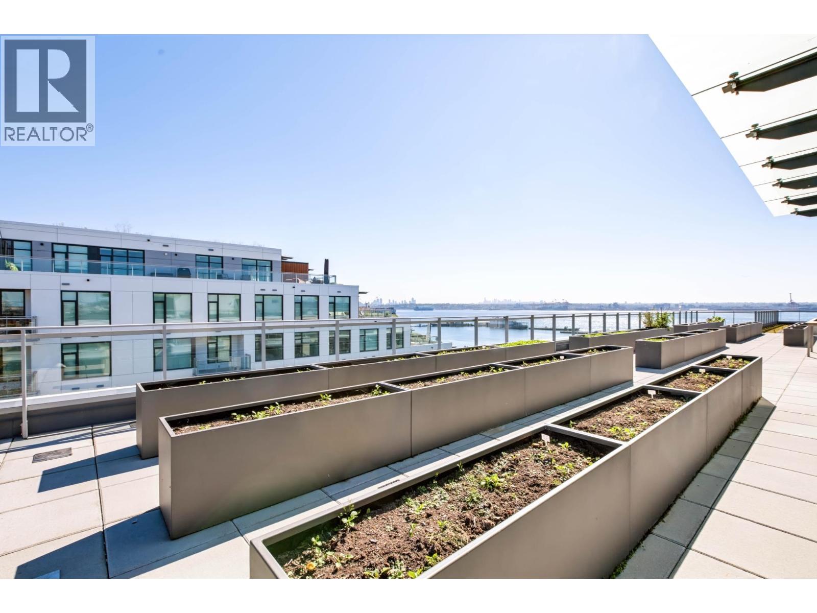 704 777 Harbour Way Property Photo 32