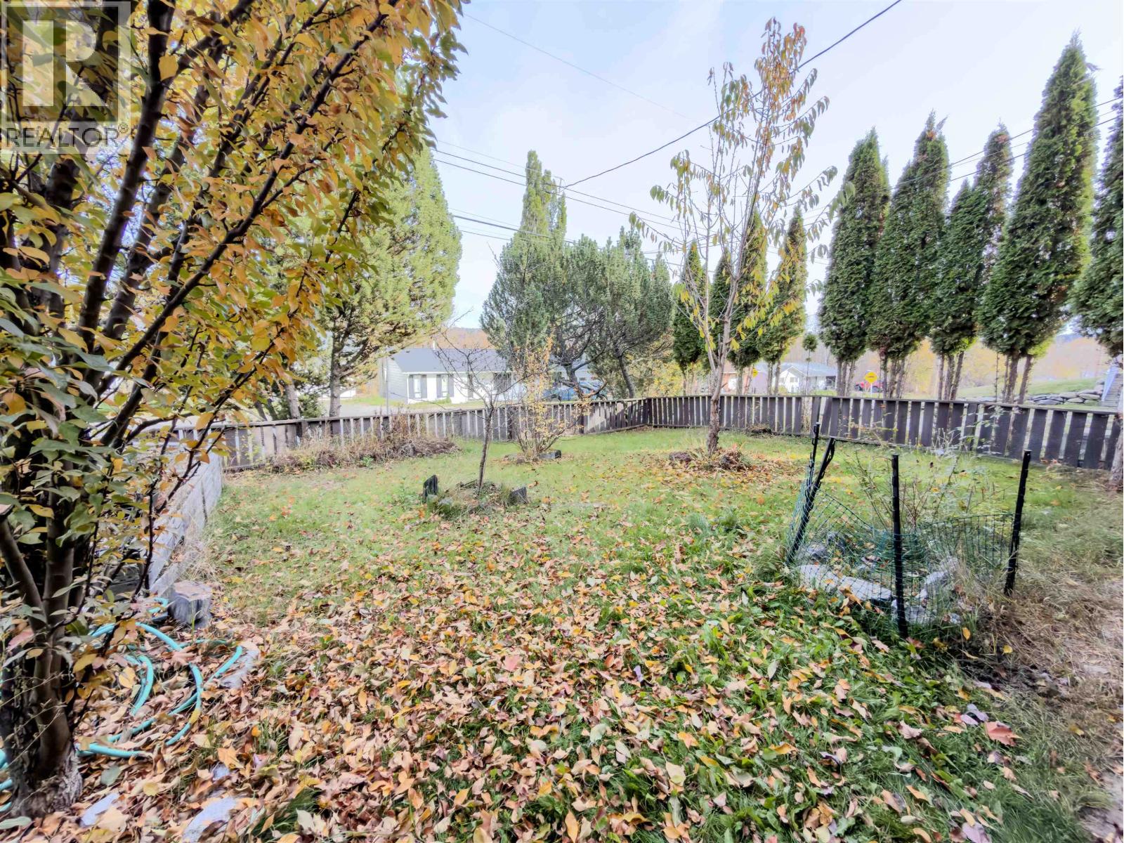367 Allard Street Property Photo 3