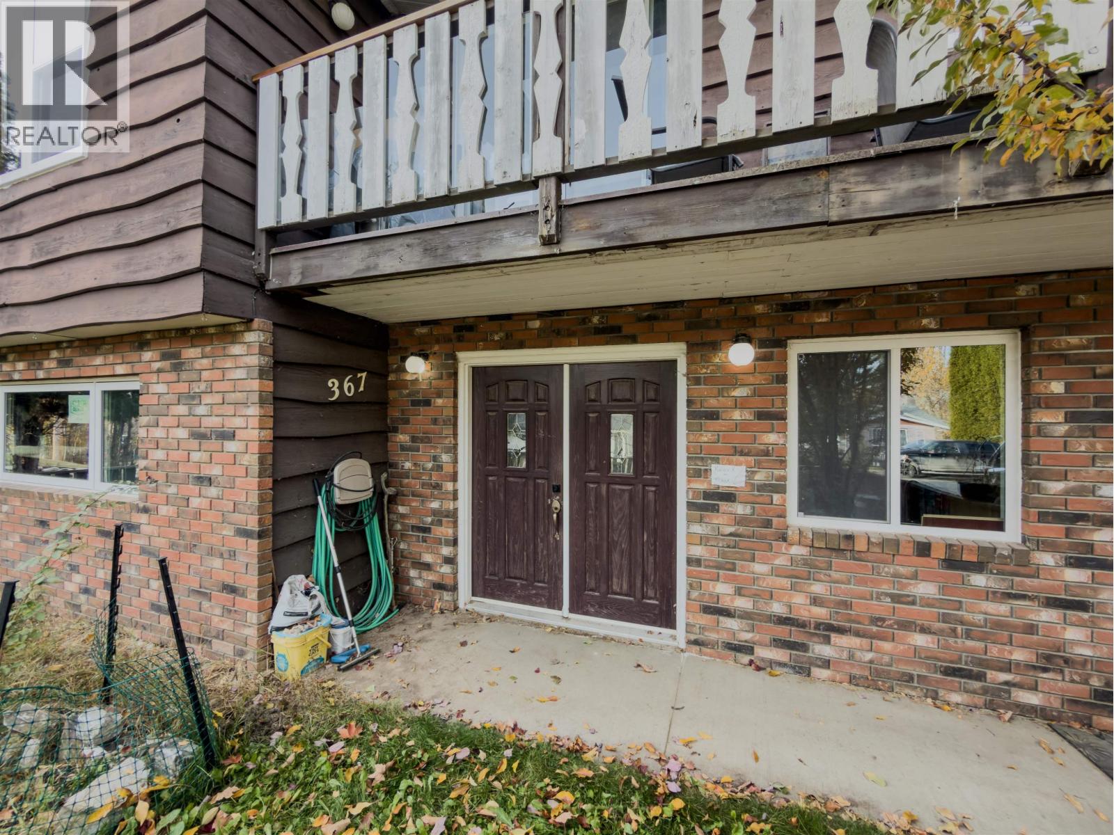 367 Allard Street Property Photo 4