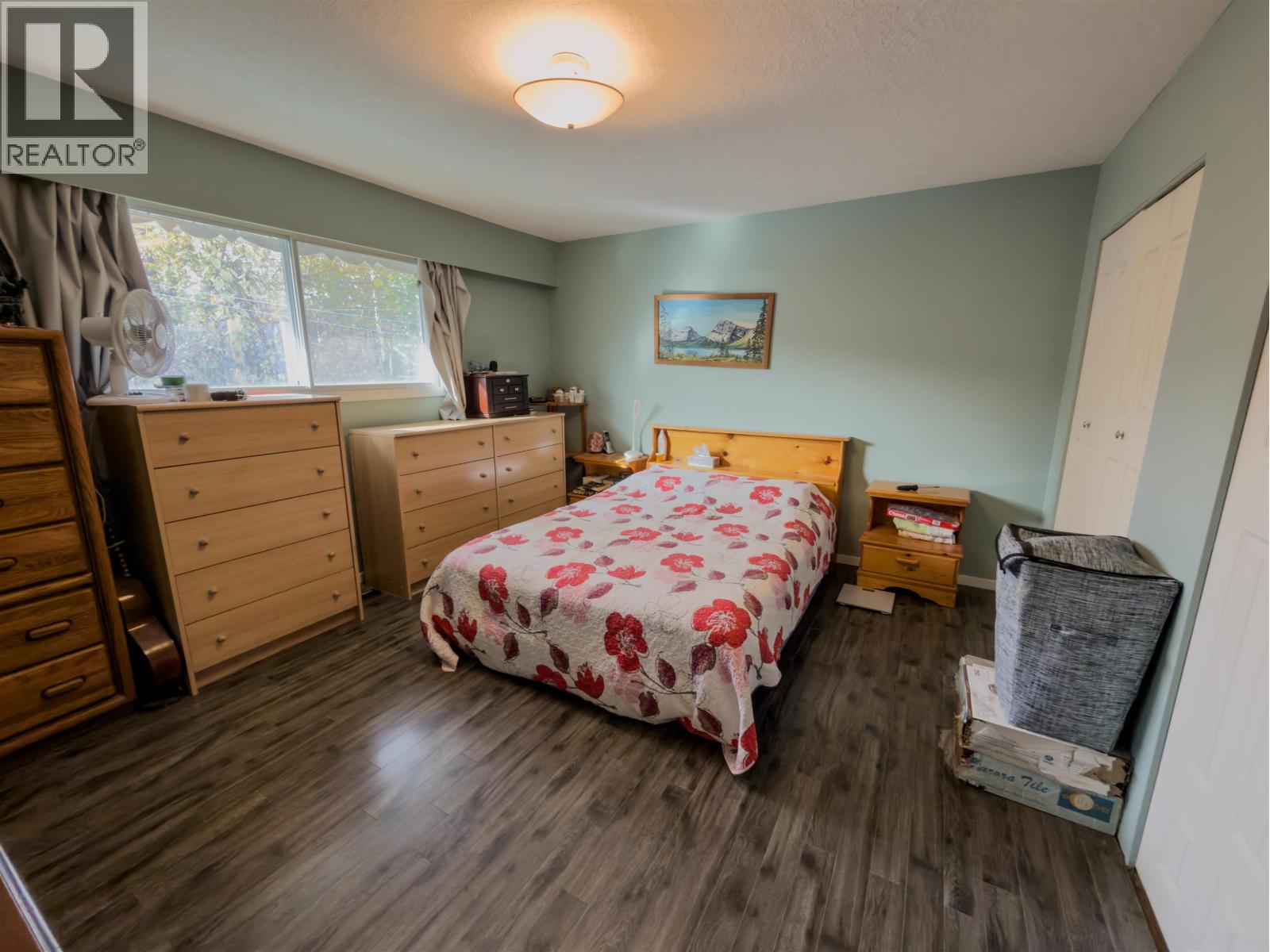 367 Allard Street Property Photo 12