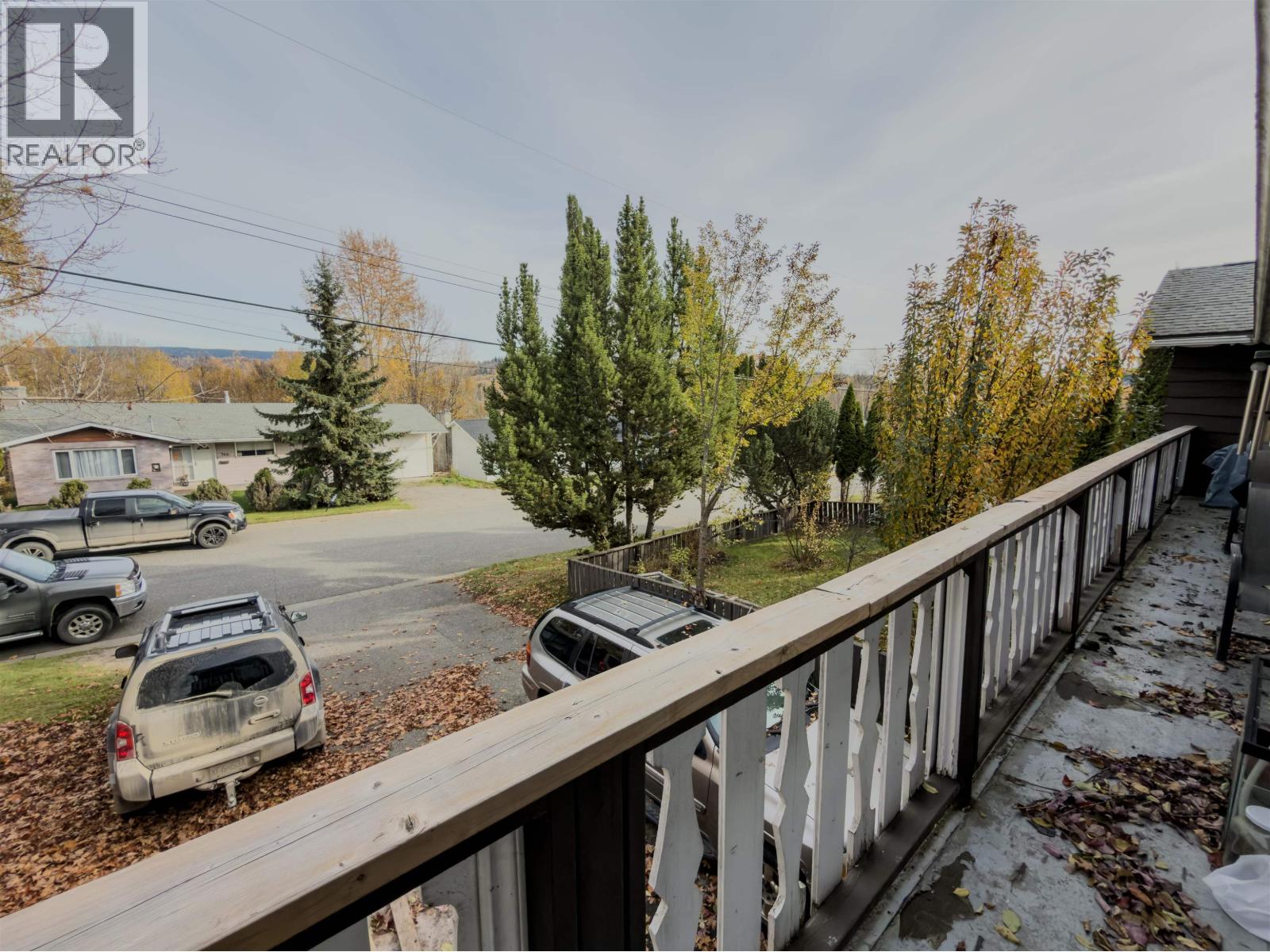 367 Allard Street Property Photo 18