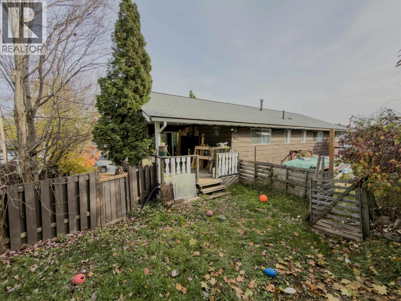 367 Allard Street Property Photo 34
