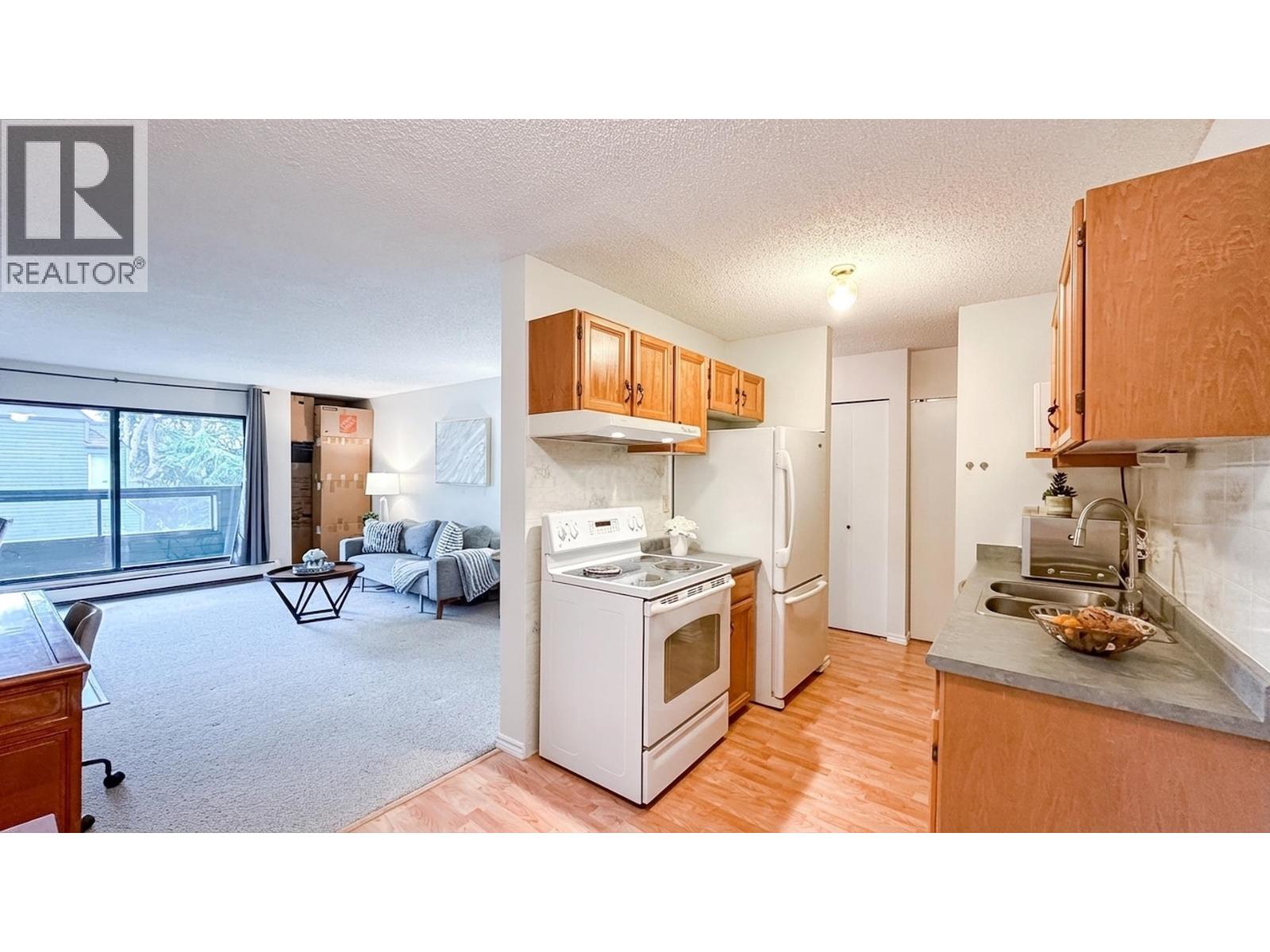 307 8591 Westminster Highway Property Photo 13