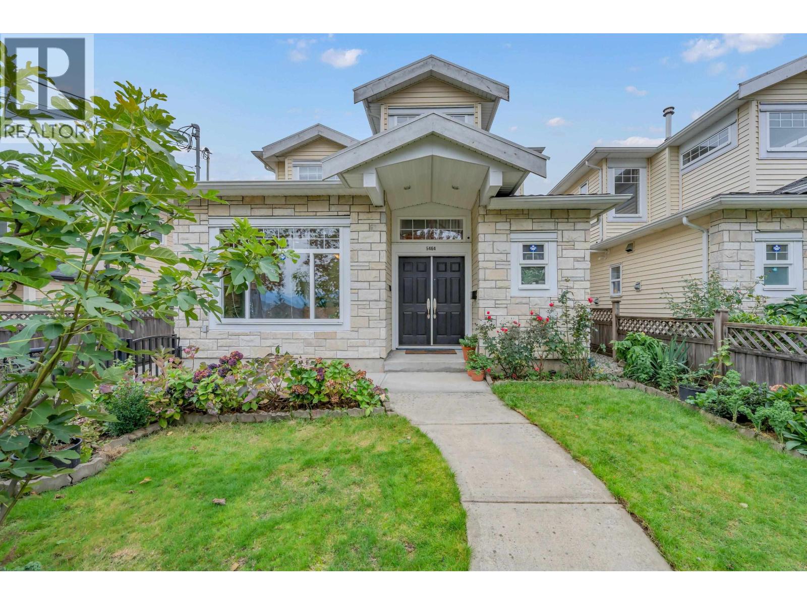 5464 Oakland Street Property Photo 1
