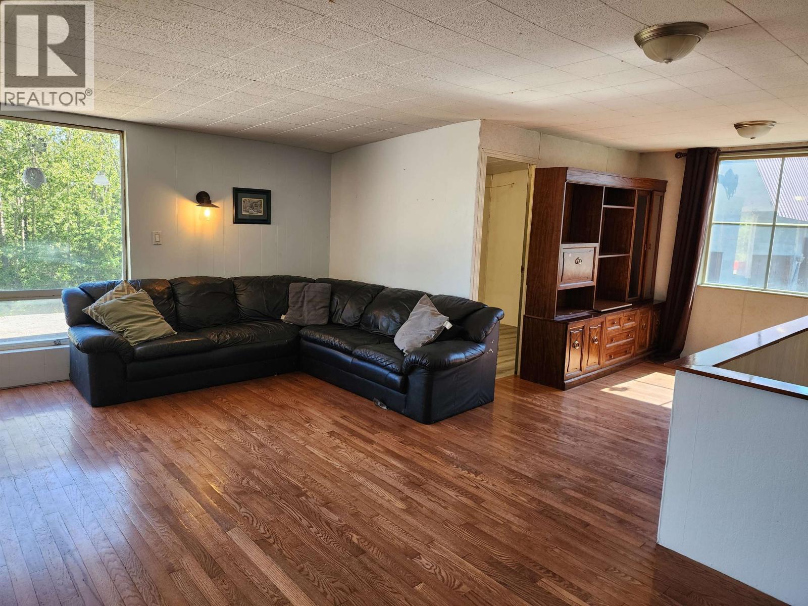 4657 Pioneer Road Property Photo 8
