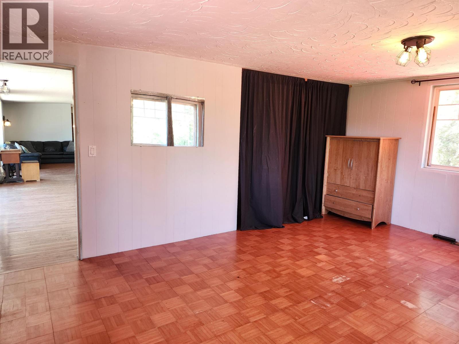 4657 Pioneer Road Property Photo 13