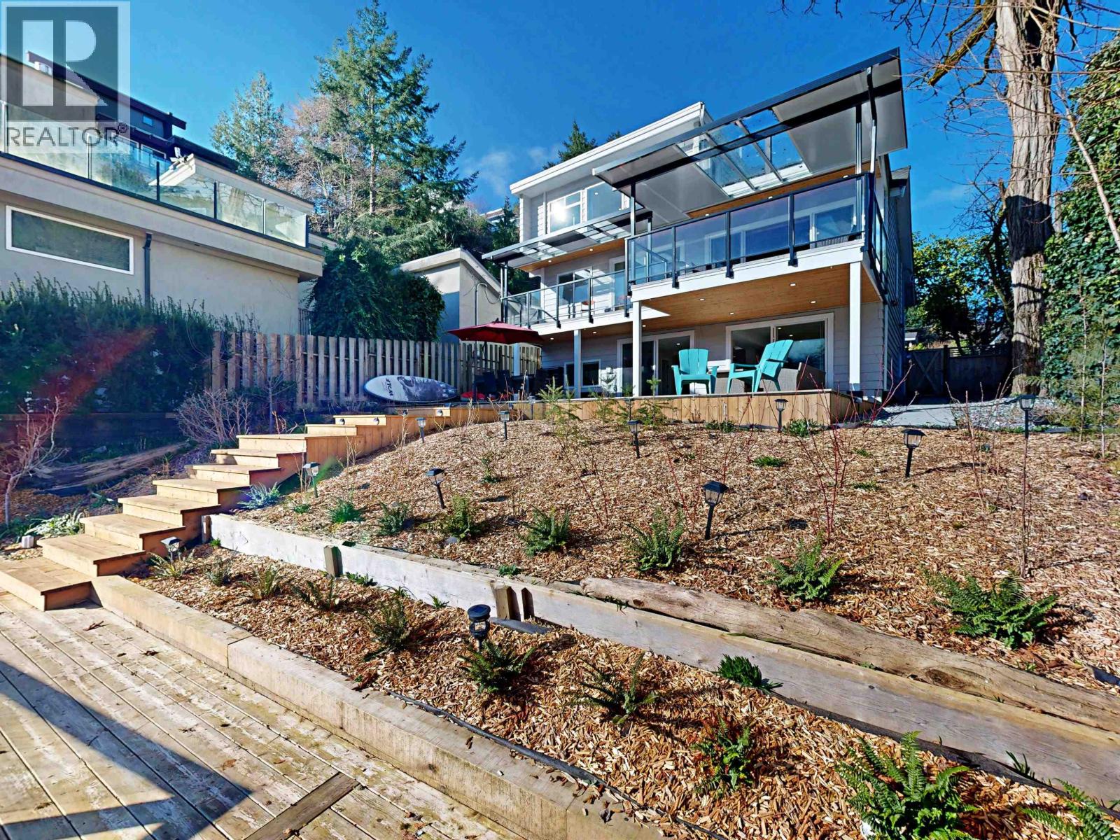 4545 Strathcona Road Property Photo 29