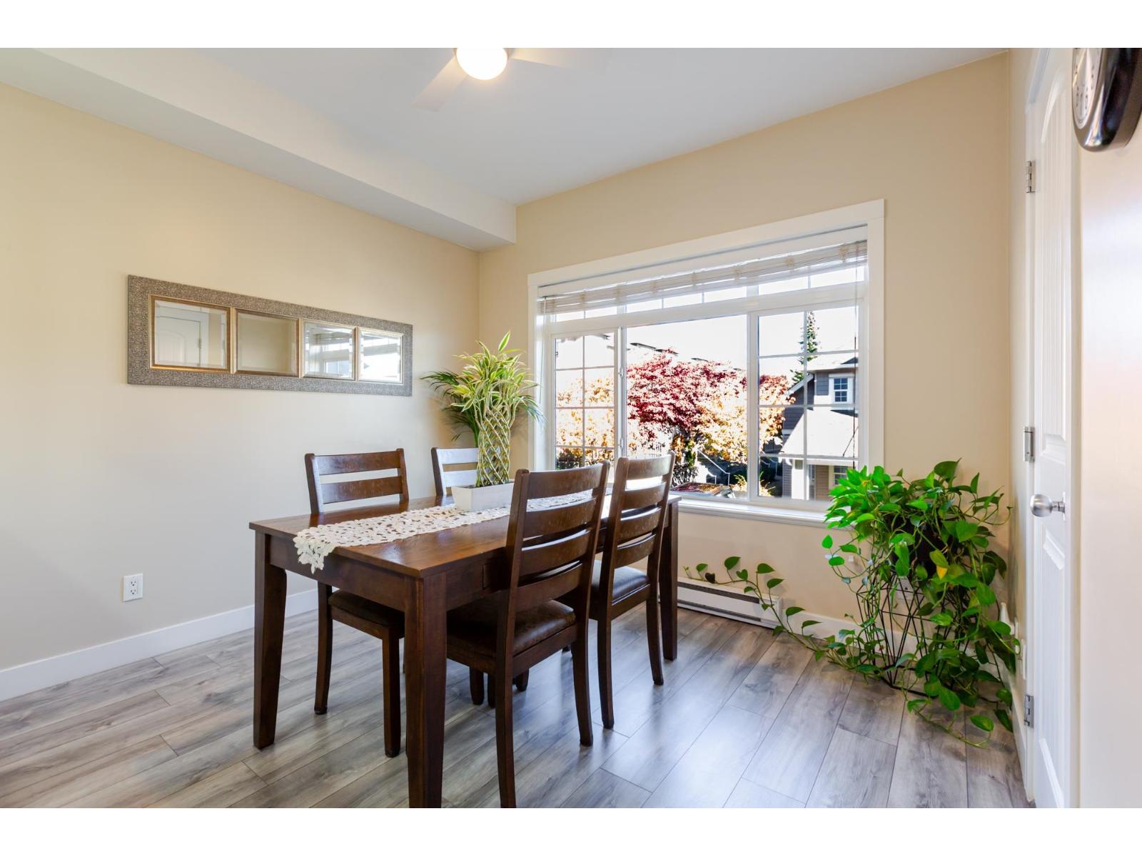 73 6852 193 Street Property Photo 23