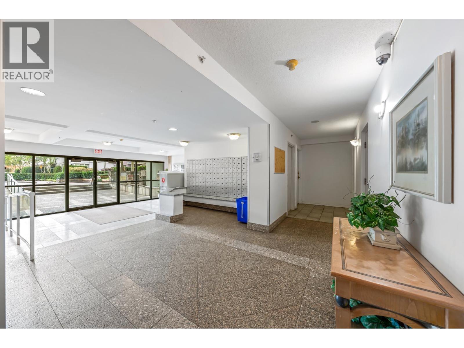 1405 3489 Ascot Place Property Photo 23