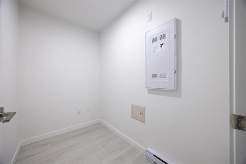 302 13838 108 Avenue Property Photo 10