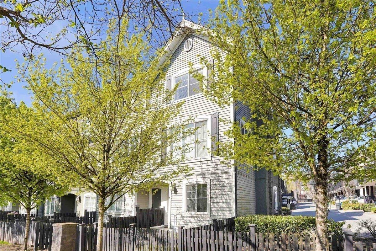 39 19180 65 Avenue Property Photo 7