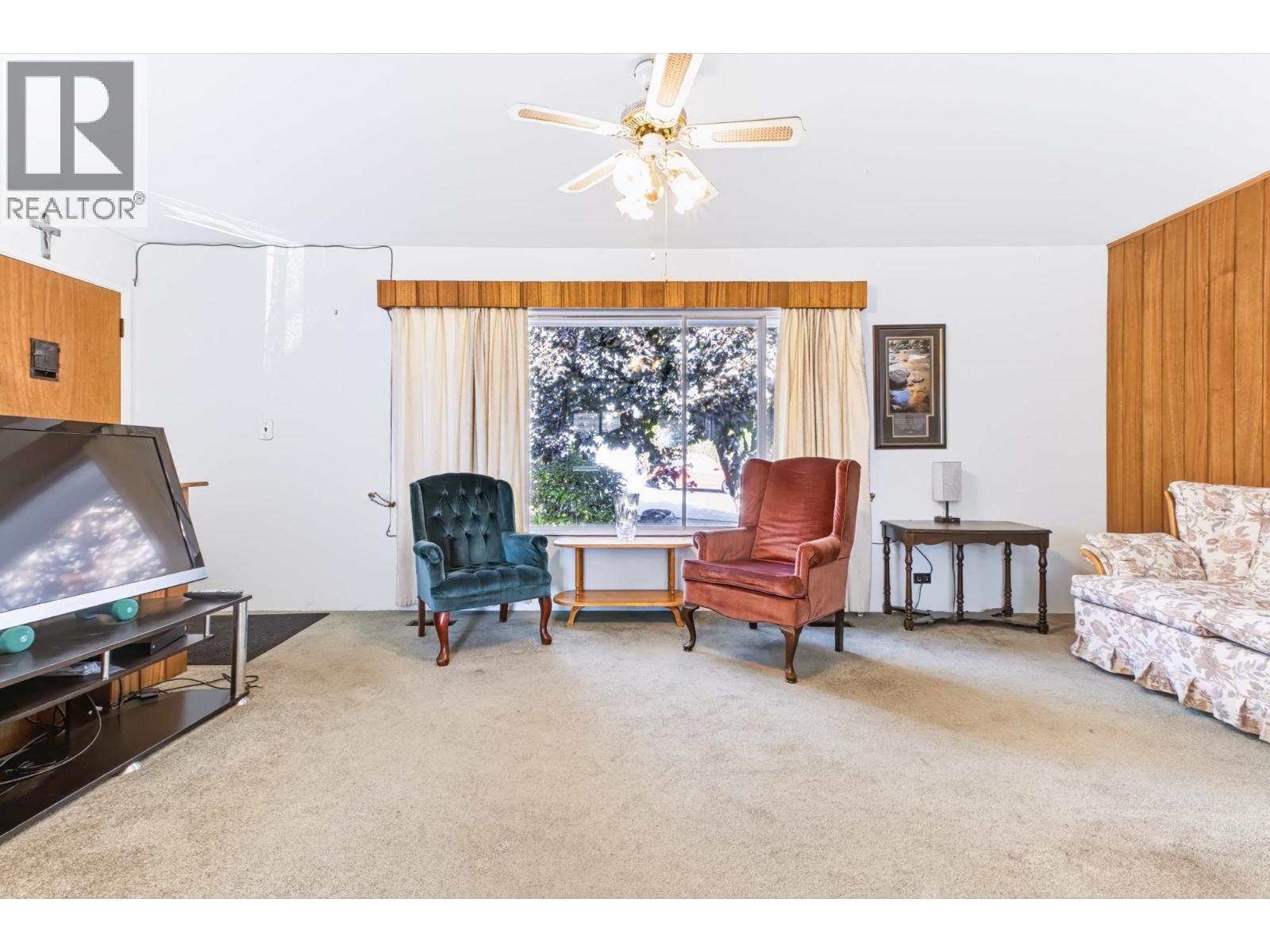205 Nelson Street Property Photo 7