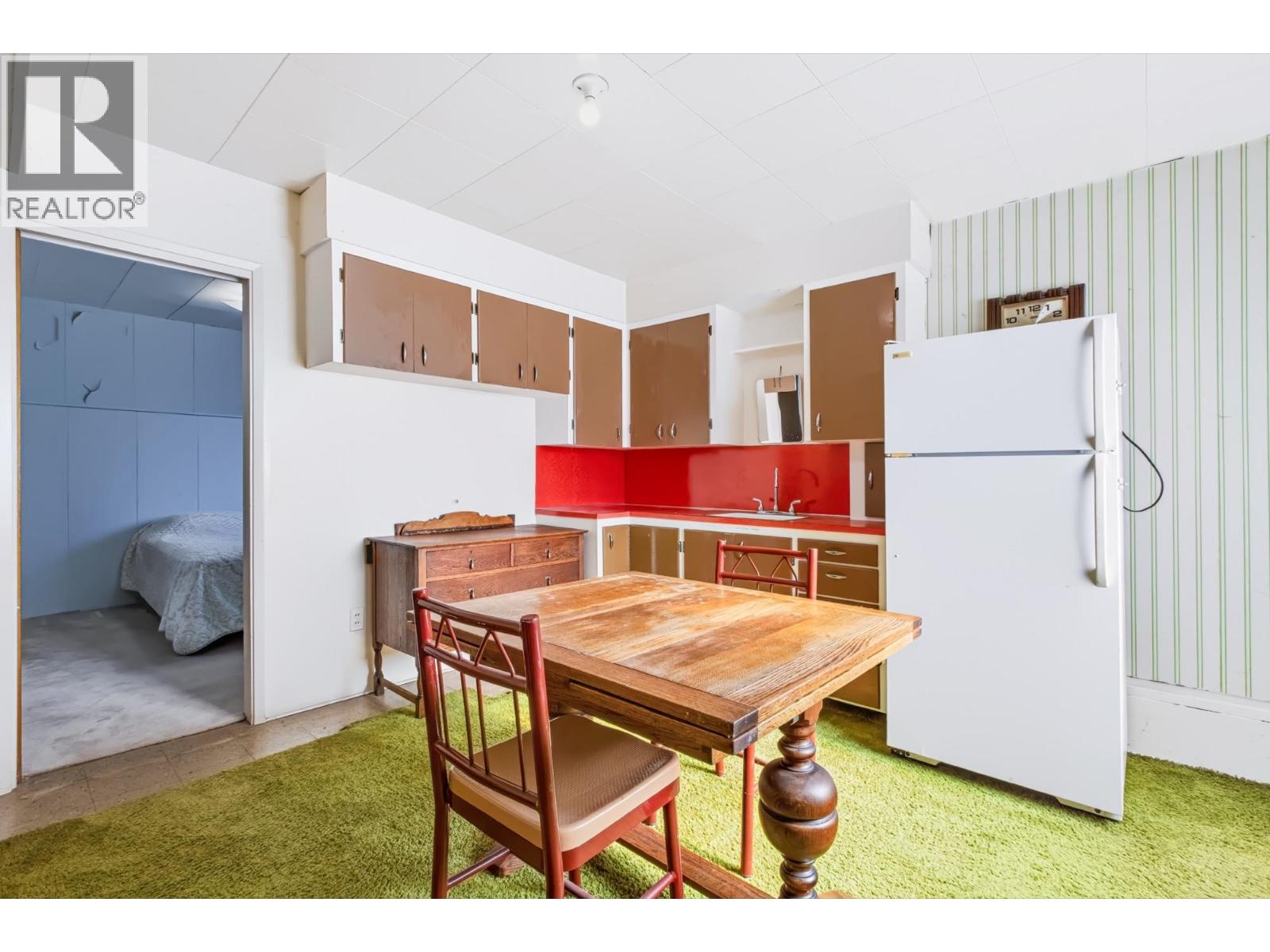 205 Nelson Street Property Photo 25