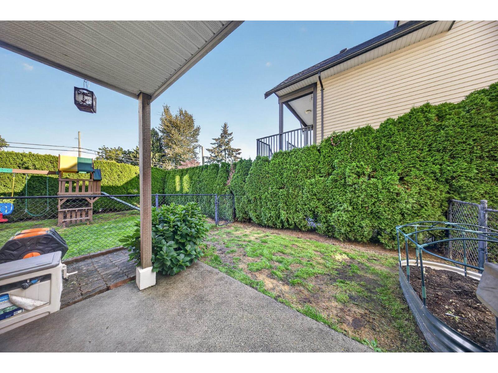 46538 First Avenue #4 Property Photo 32