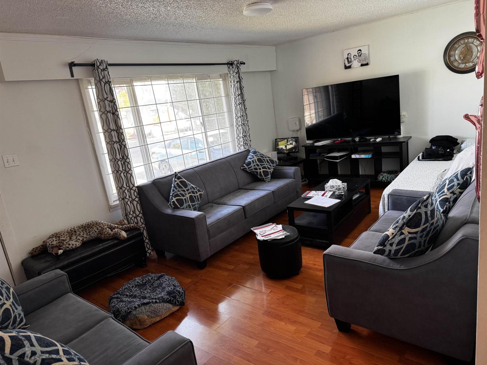 12420 96 Avenue Property Photo 10