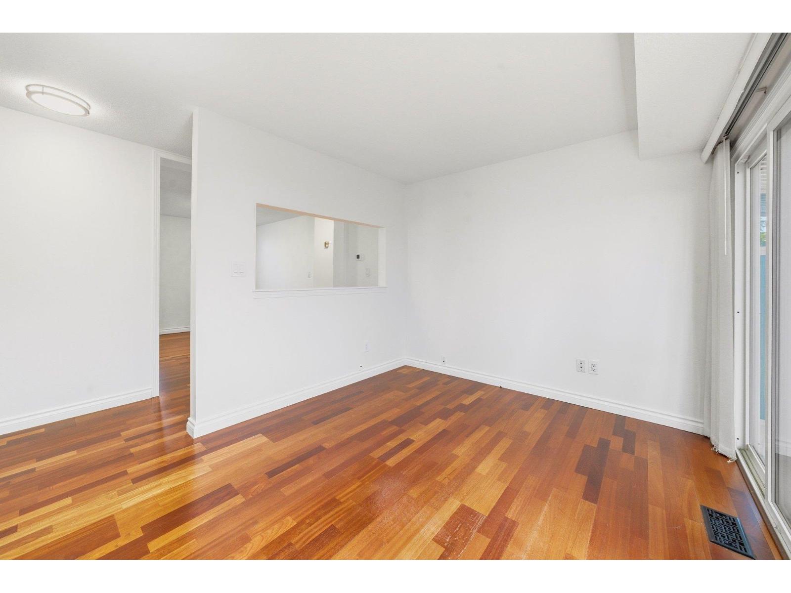 72 2345 Cranley Drive Property Photo 16