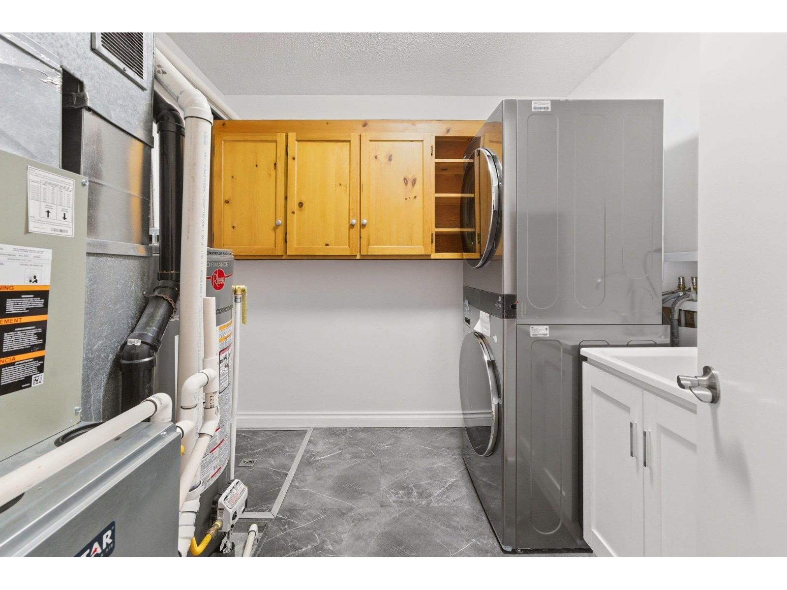 72 2345 Cranley Drive Property Photo 27