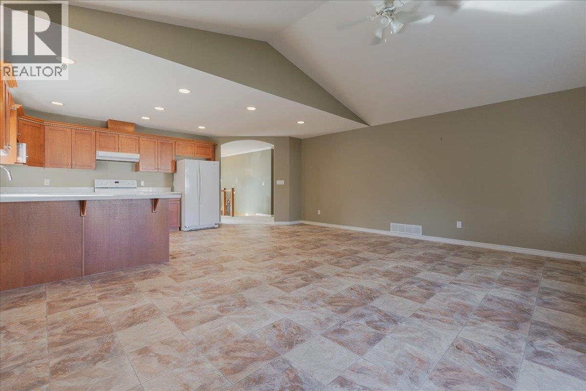 23661 114a Avenue Property Photo 9