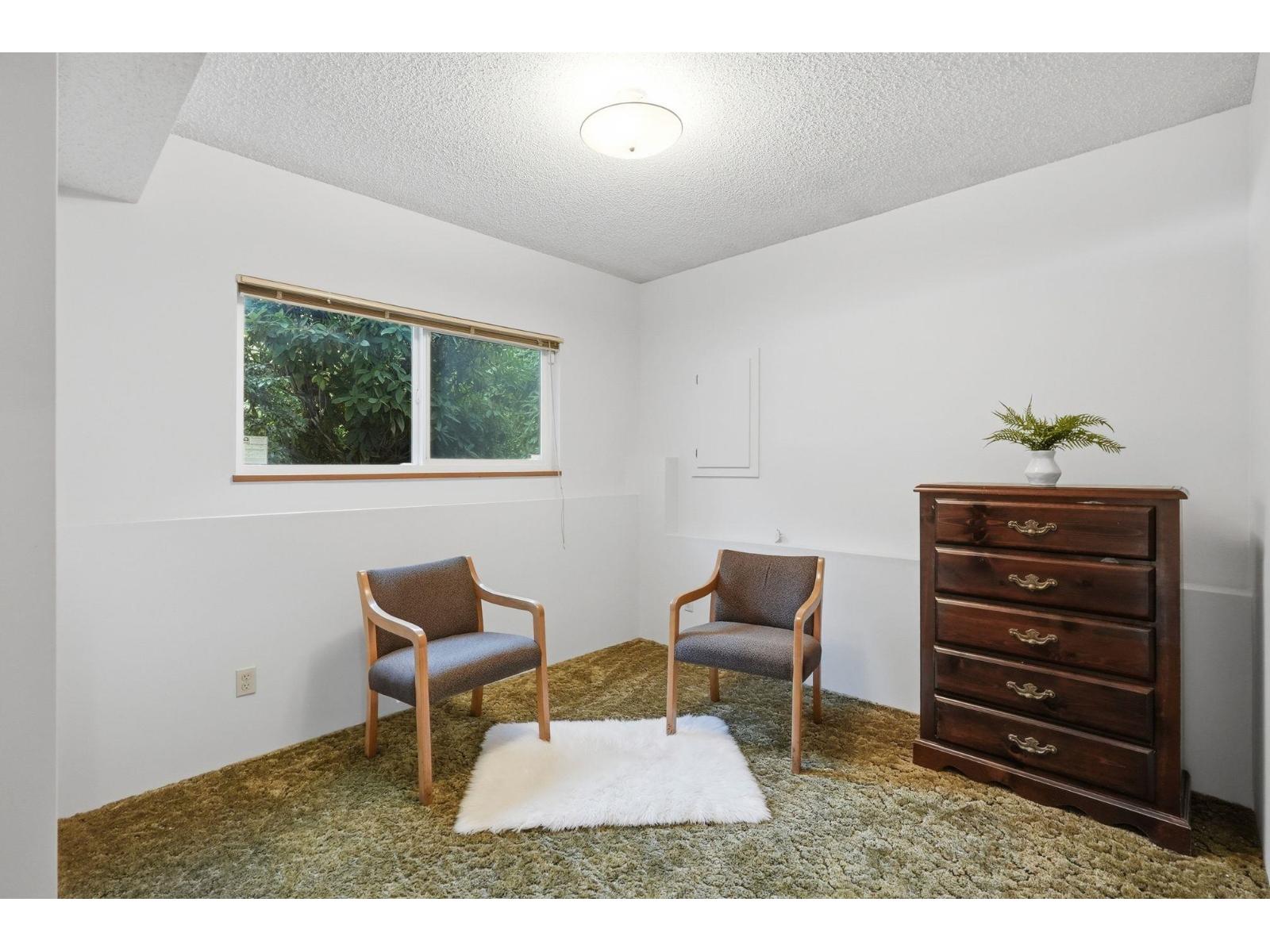 11492 Commonwealth Crescent Property Photo 35