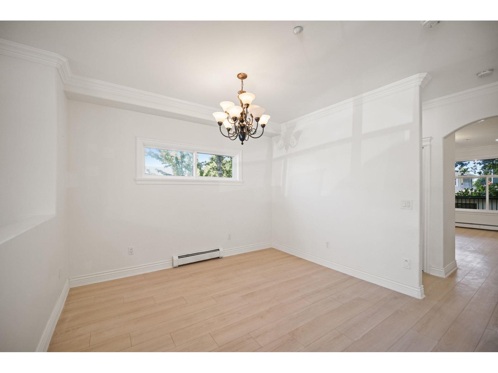 15554 Russell Avenue Property Photo 7