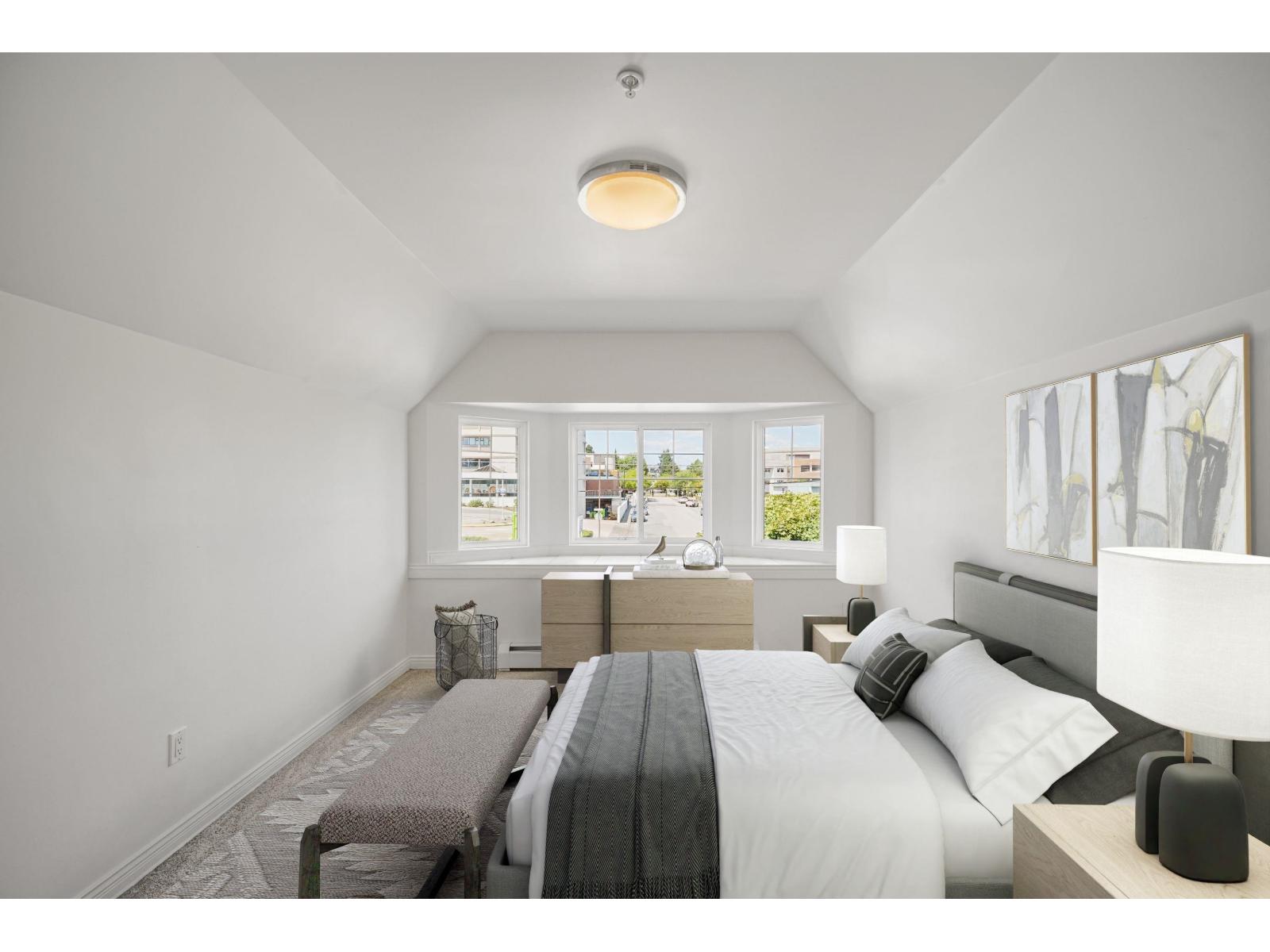 15554 Russell Avenue Property Photo 17