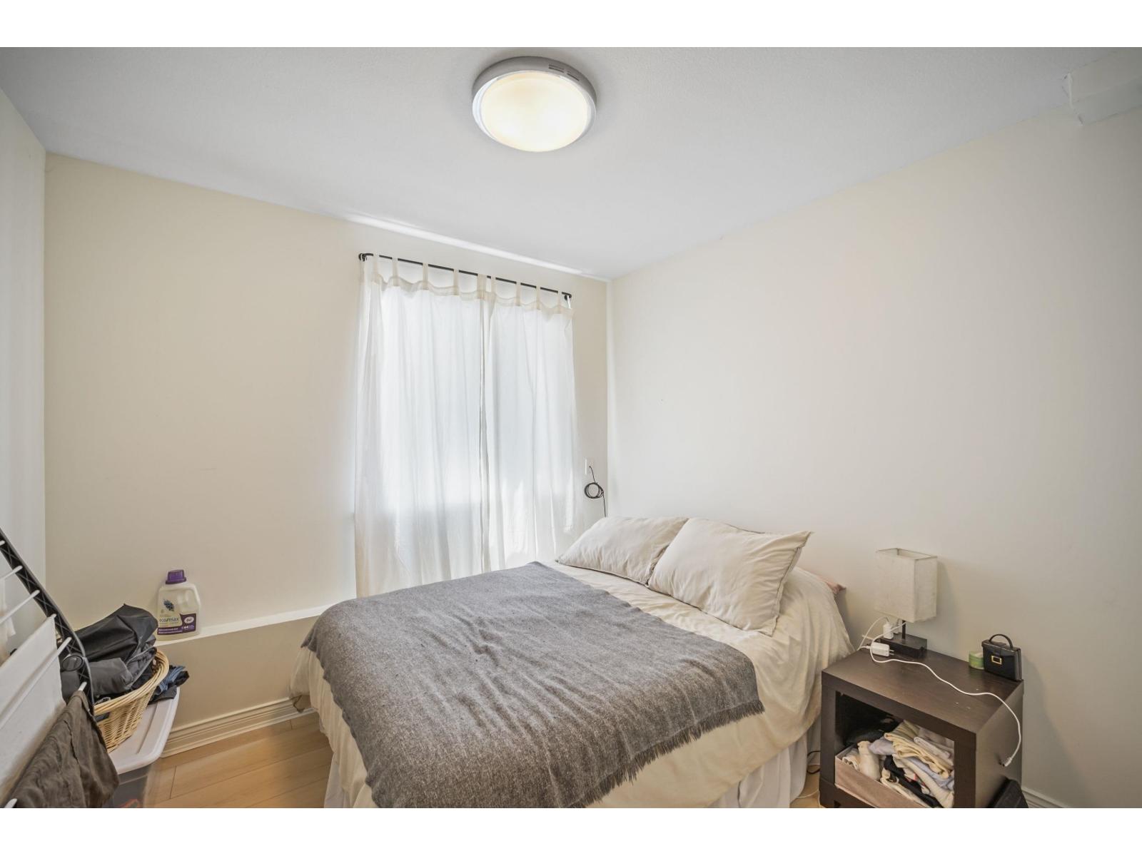 15554 Russell Avenue Property Photo 28