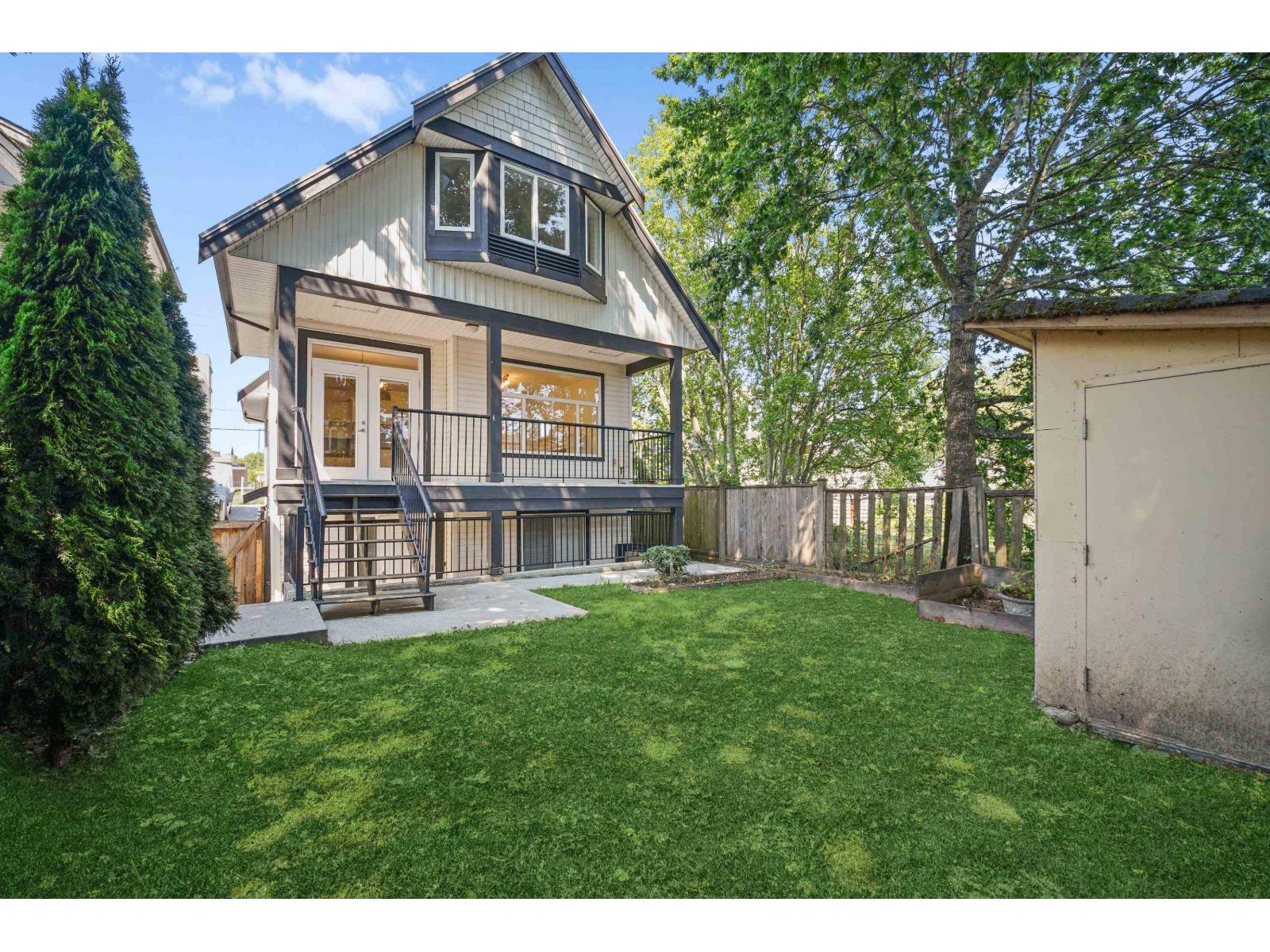 15554 Russell Avenue Property Photo 31