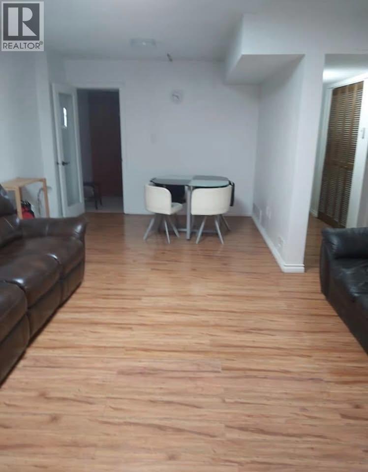 7141 10 Avenue Property Photo 5