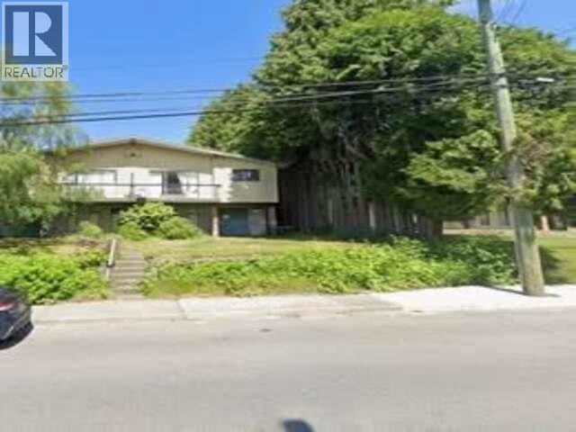 7141 10 Avenue Property Photo 1