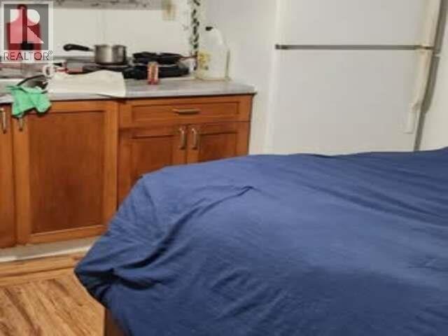 7141 10 Avenue Property Photo 2