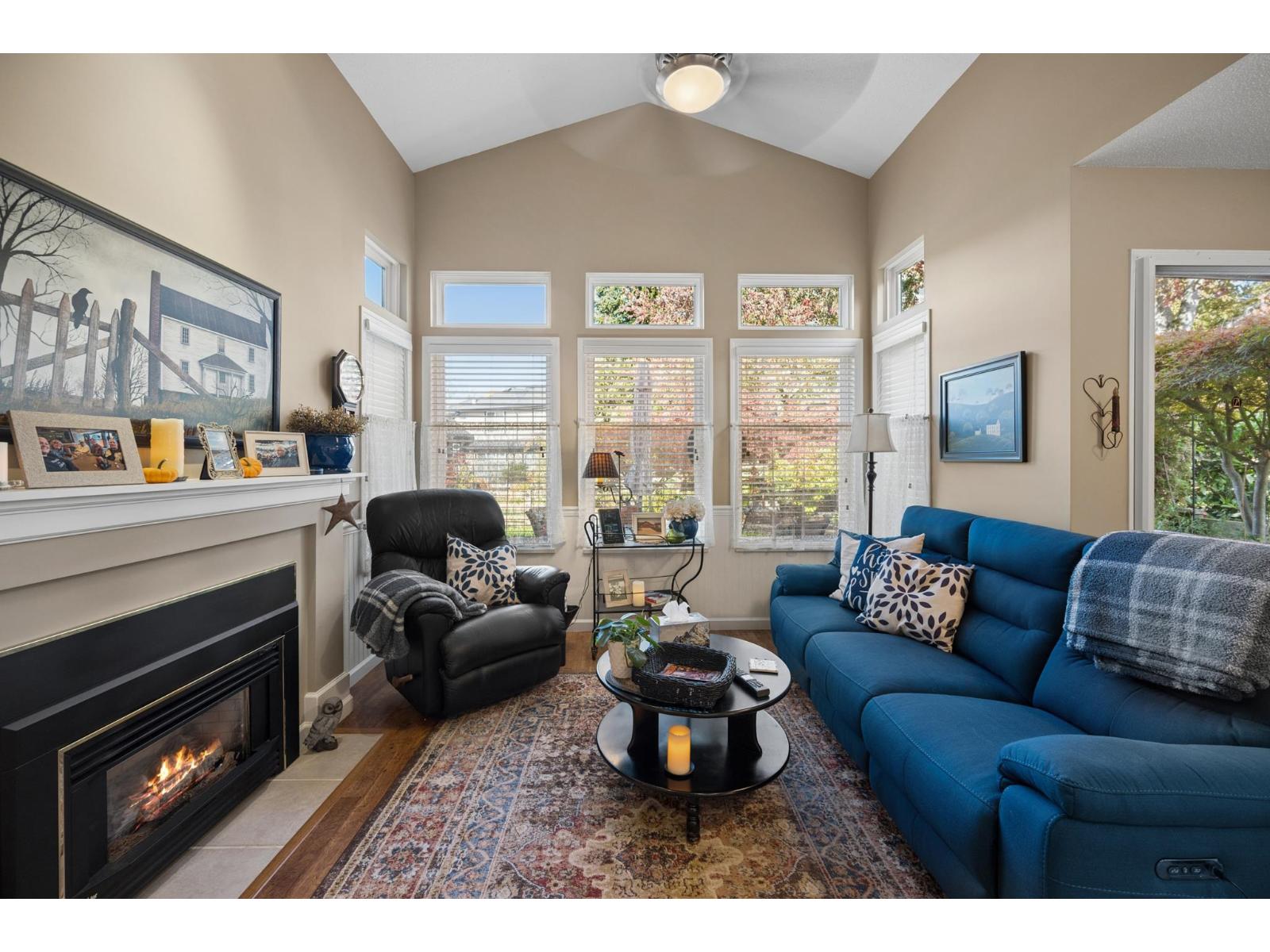 48 17917 68 Avenue Property Photo 11