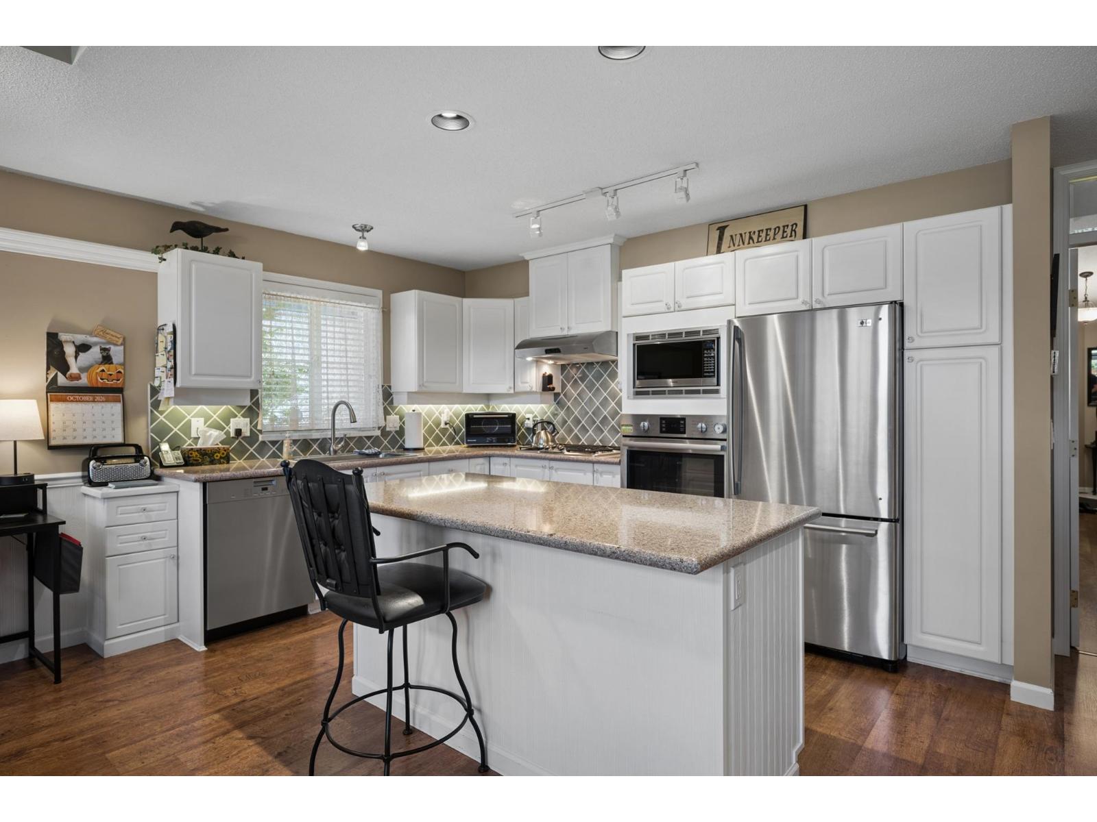 48 17917 68 Avenue Property Photo 17