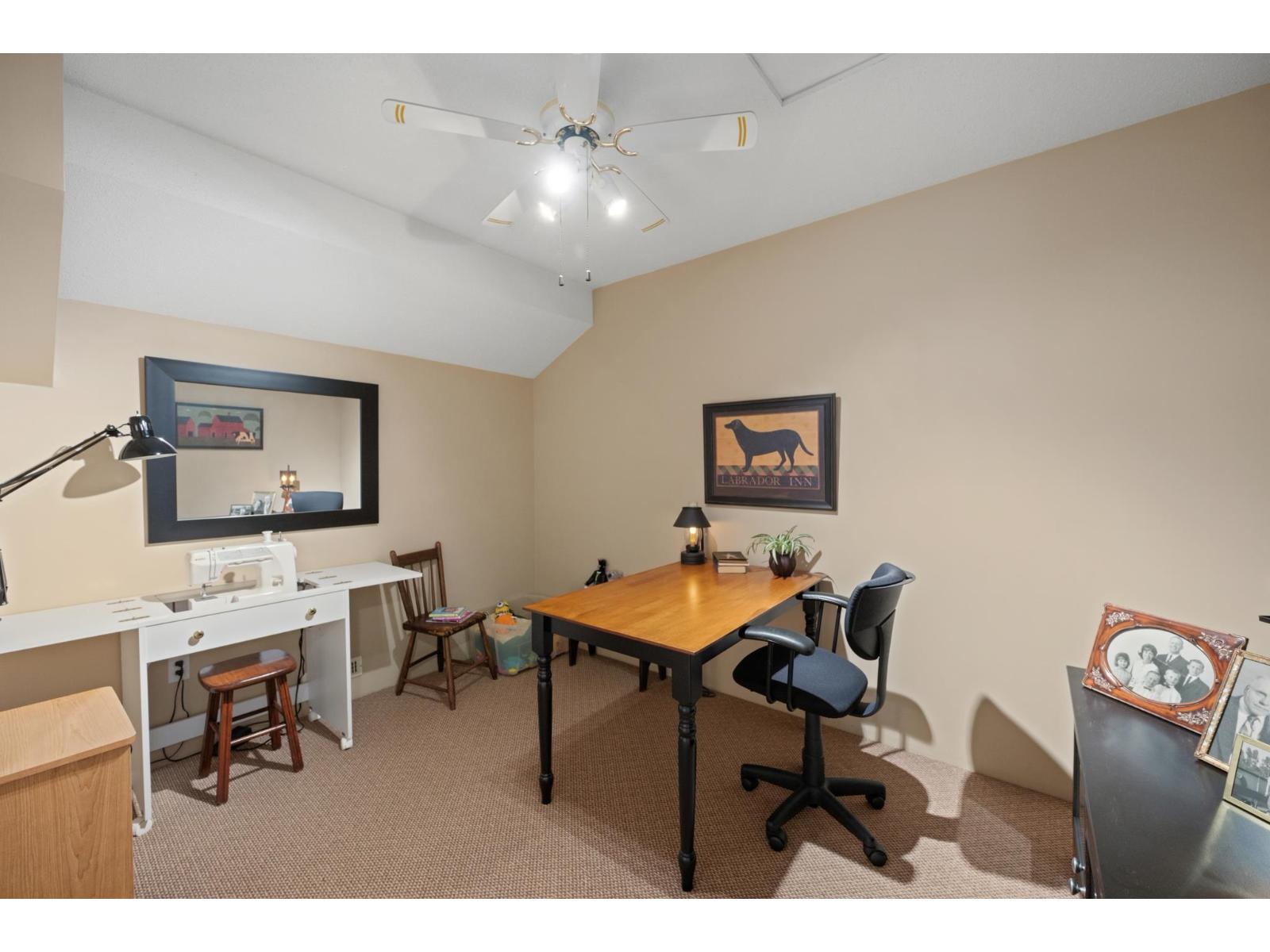 48 17917 68 Avenue Property Photo 27