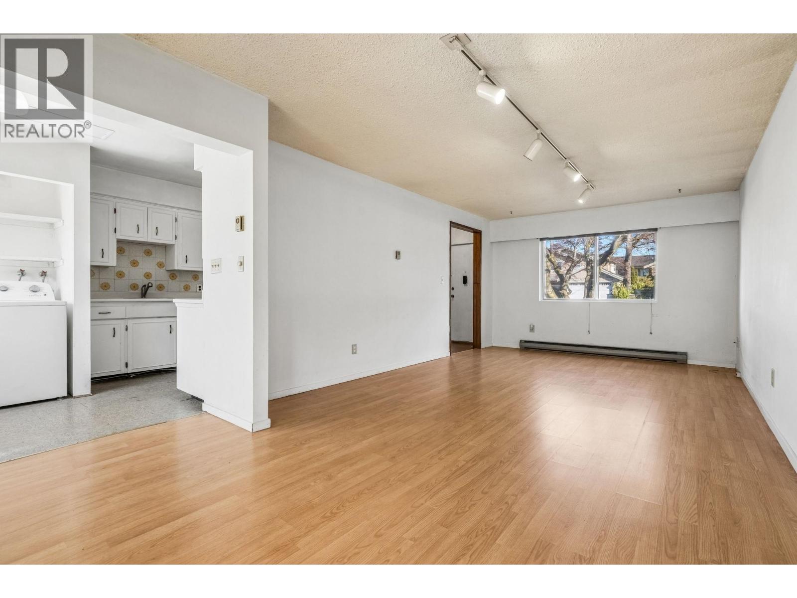 3740 Blundell Road Property Photo 12