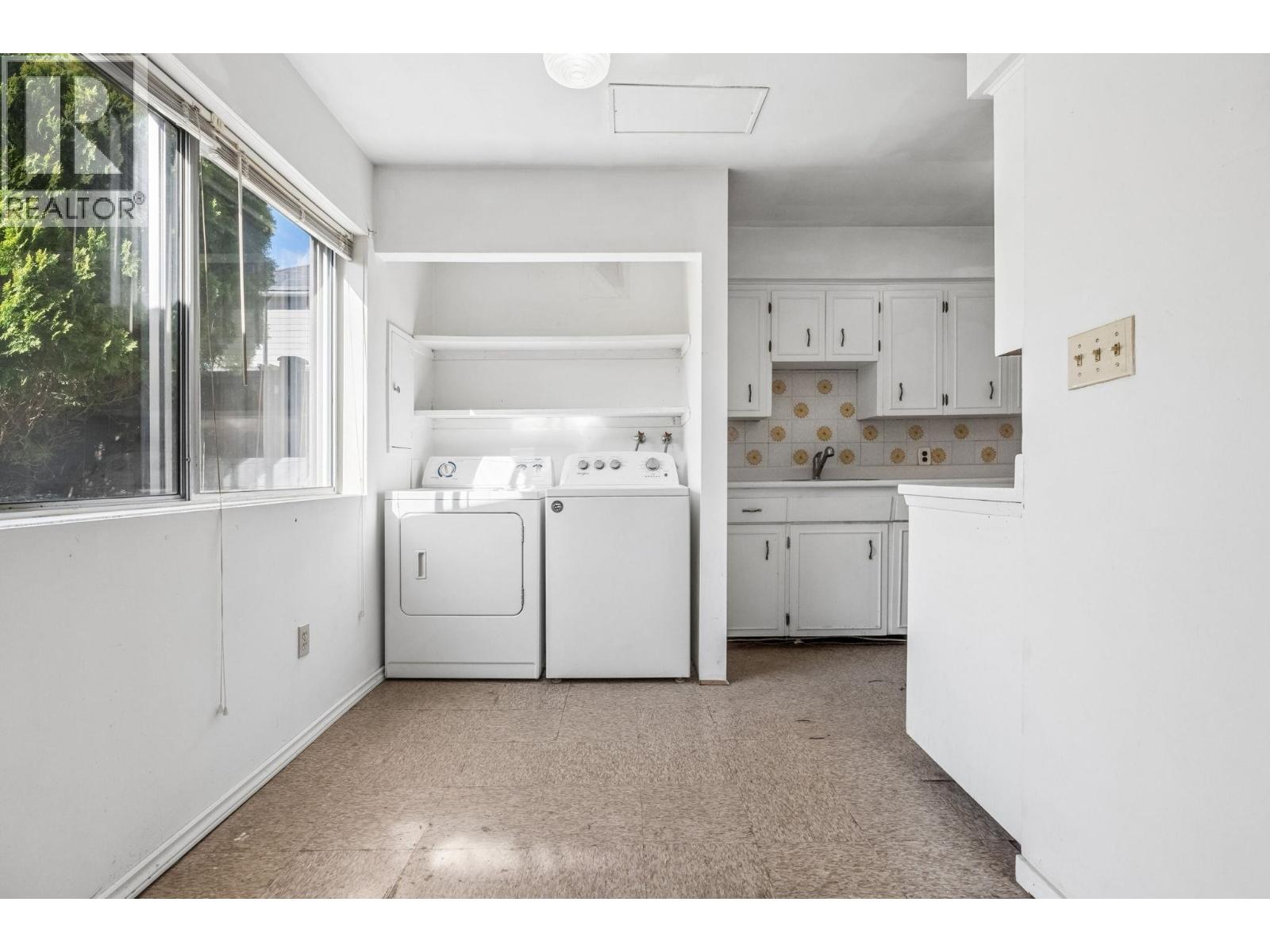 3740 Blundell Road Property Photo 15