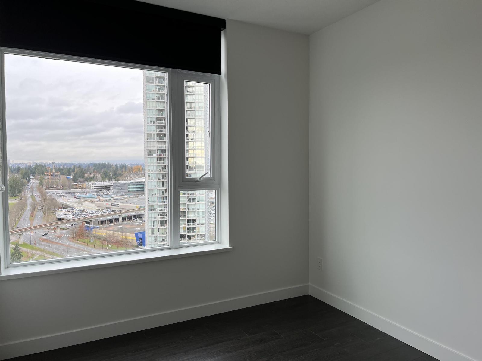 3104 9887 Whalley Boulevard Property Photo 8