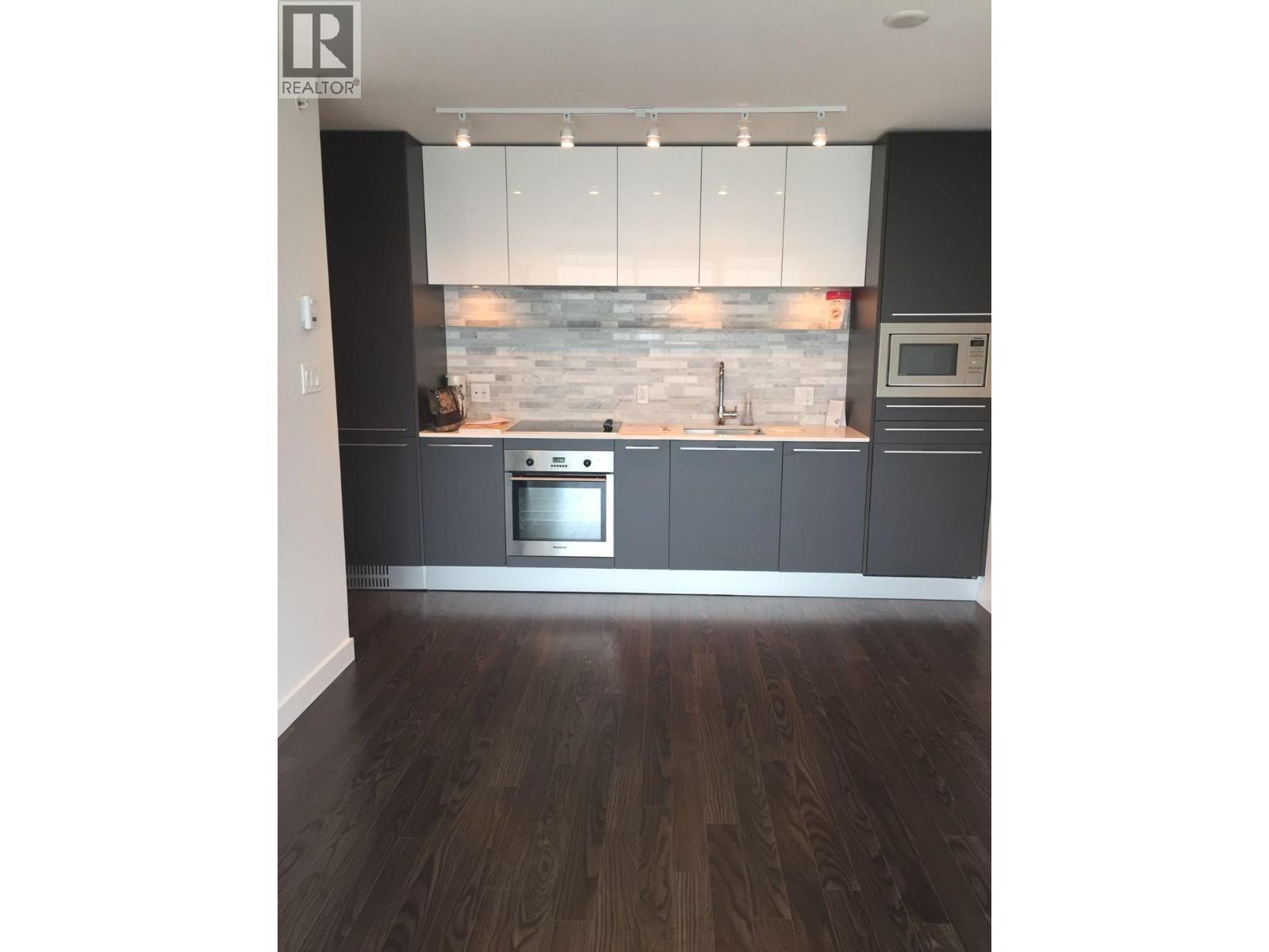 2501 8131 Nunavut Lane Property Photo 3