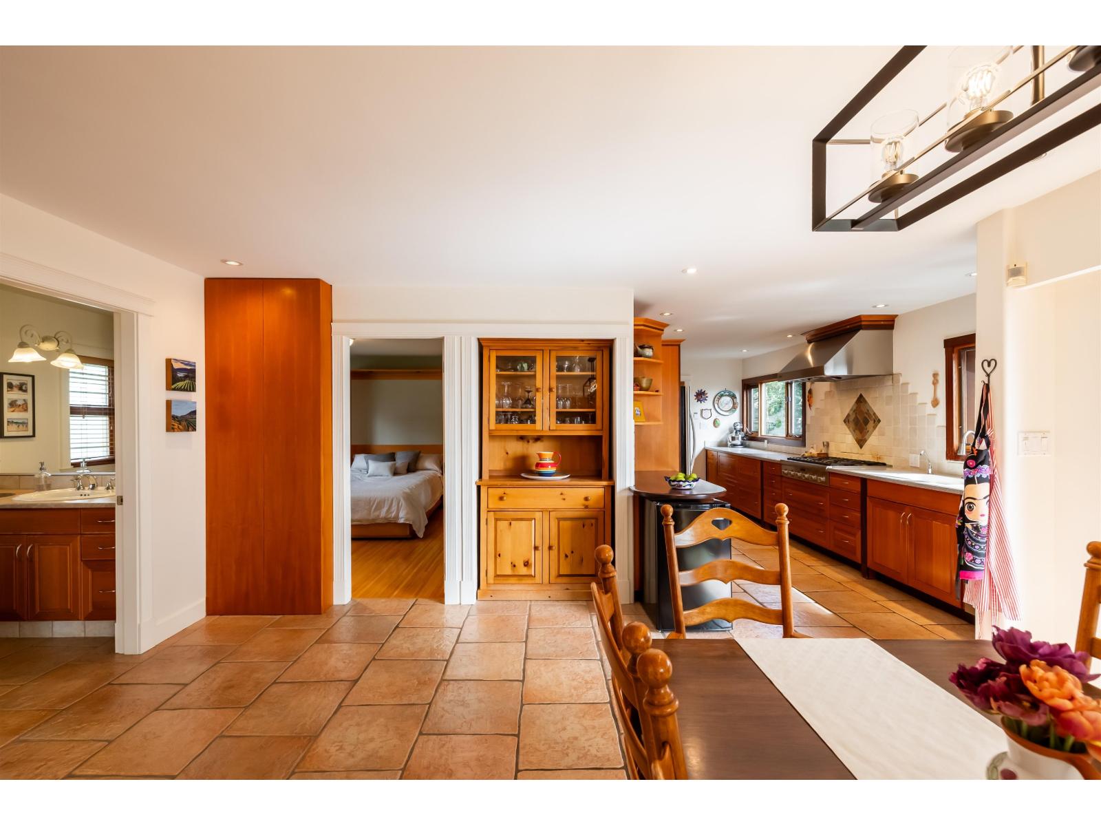 13464 56 Avenue Property Photo 13